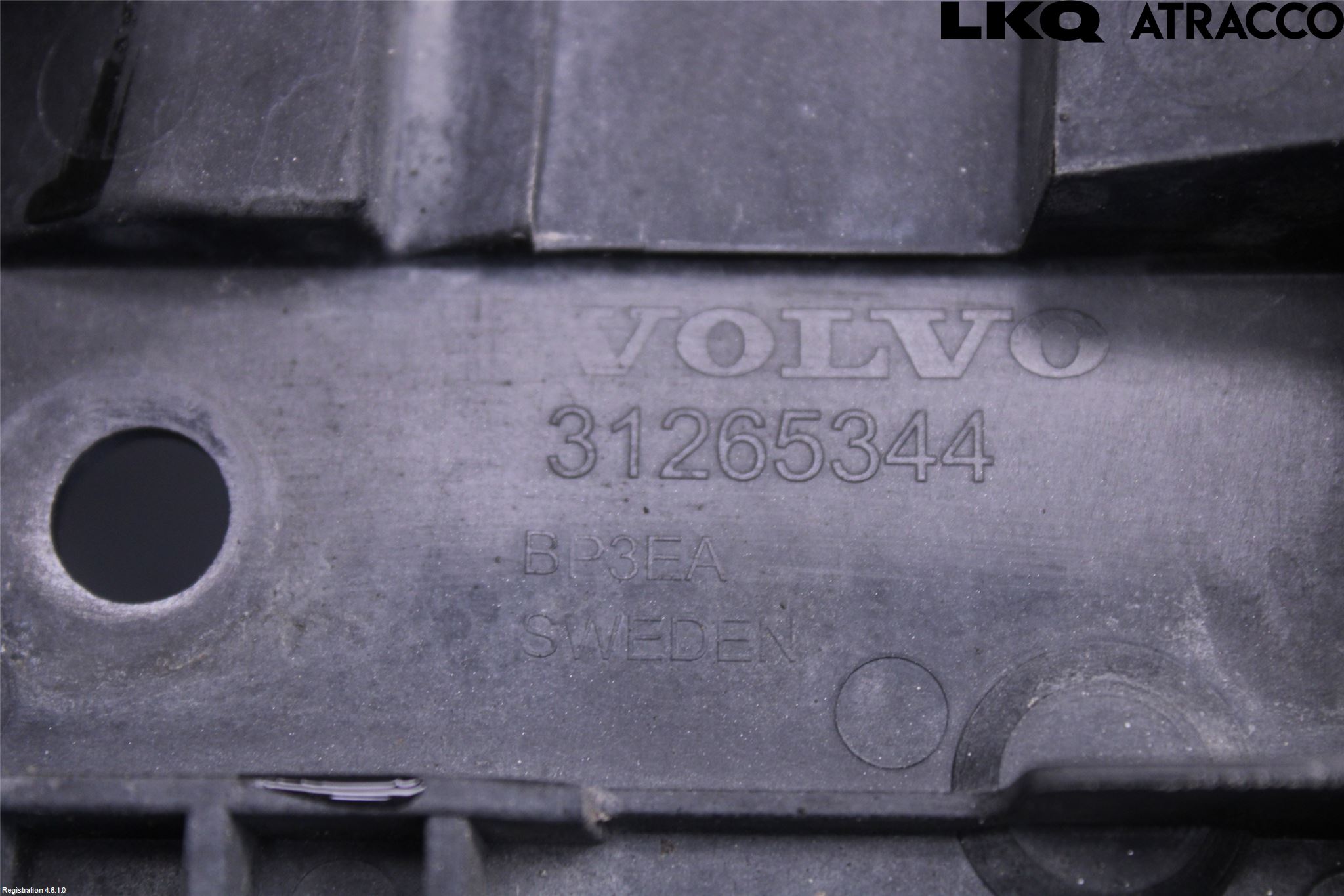 Volvo V70 08-13 Stötfångarfäste Fram Vä