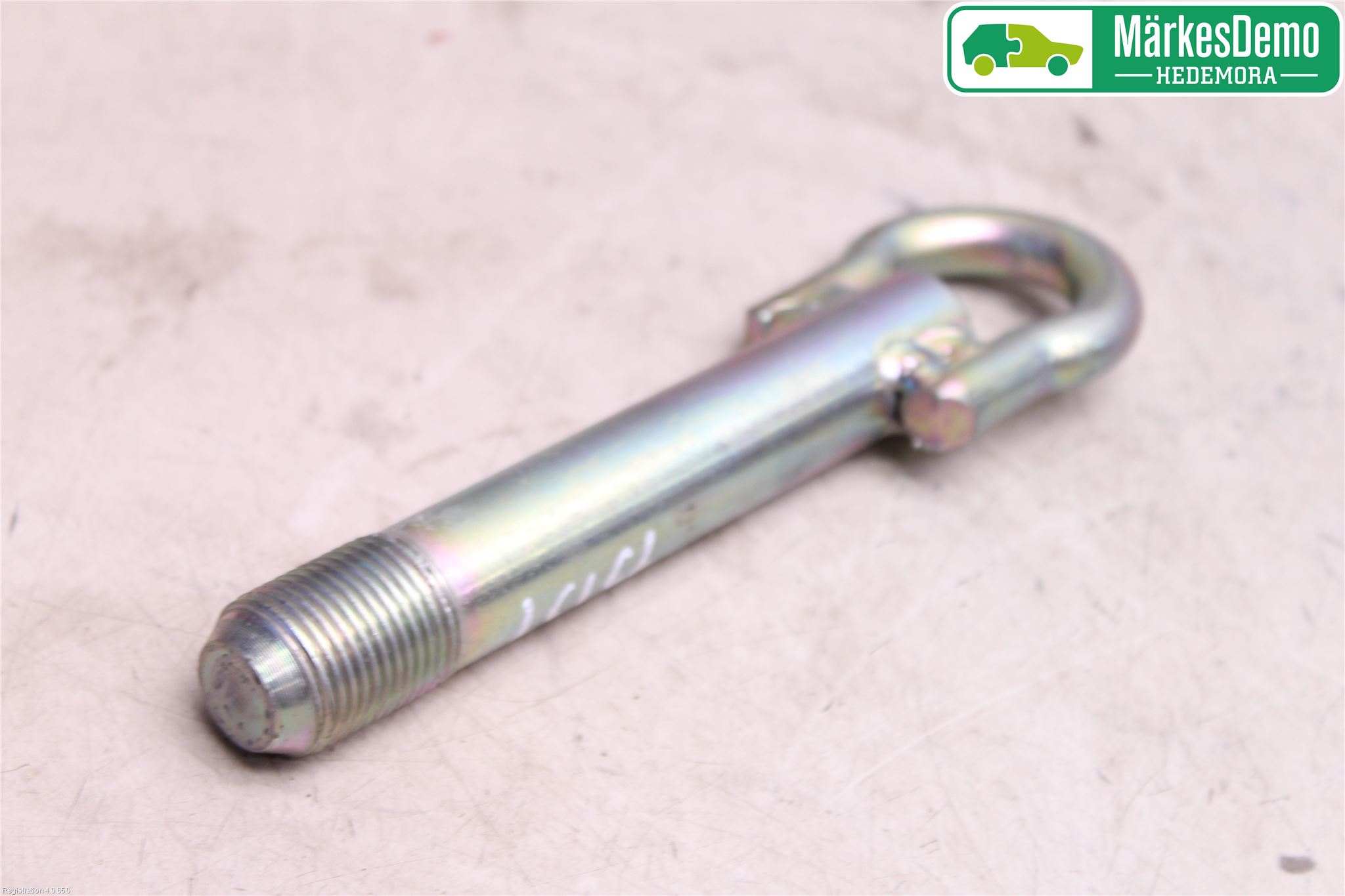 Toyota AVENSIS 09-15 Bogserögla