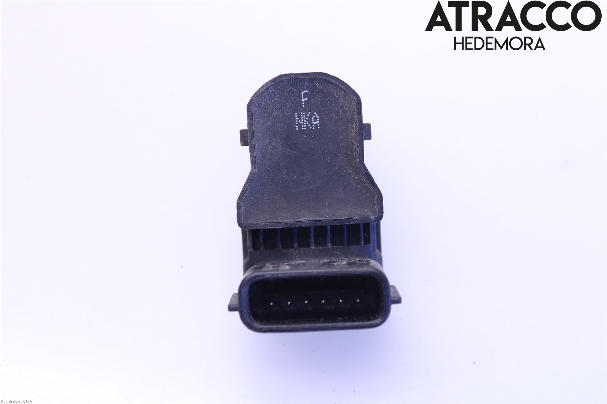 Hyundai i40 16-18 Parkeringshjälp Frontsensor