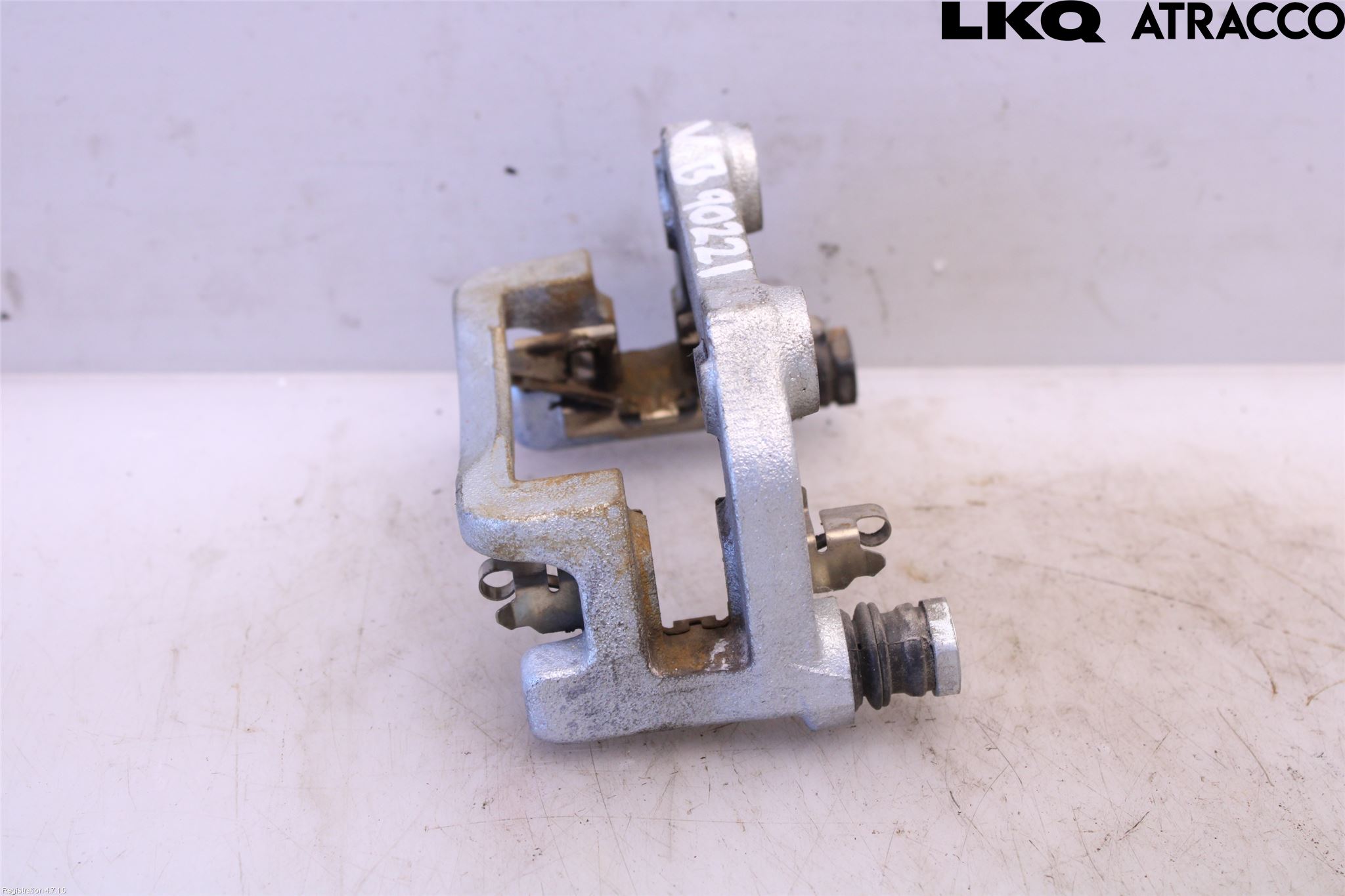 Suzuki SX4 S-CROSS 22- Bromsokshållare