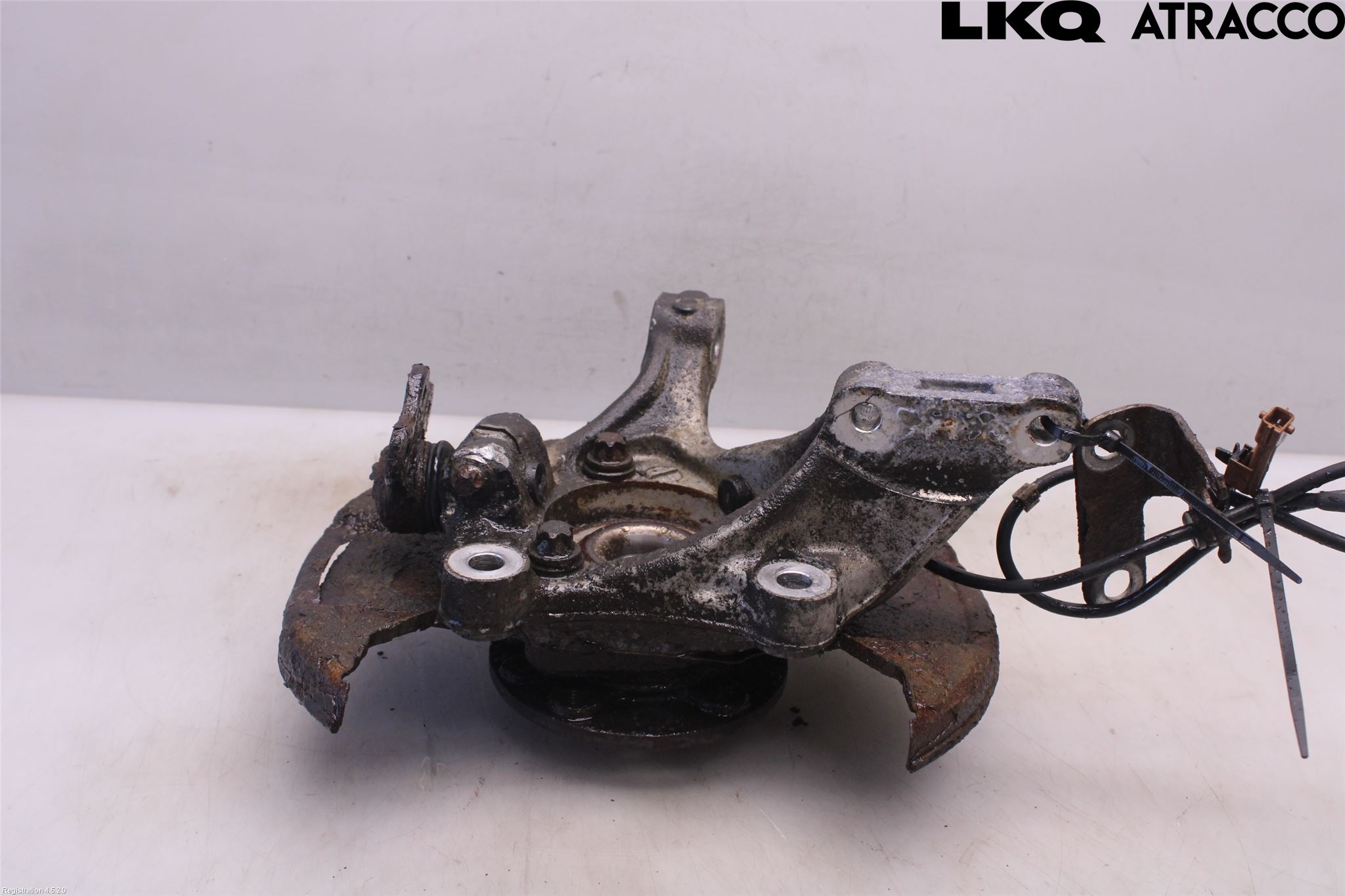 Saab 9-5     06-10 Styrspindel Lagerhus Vä