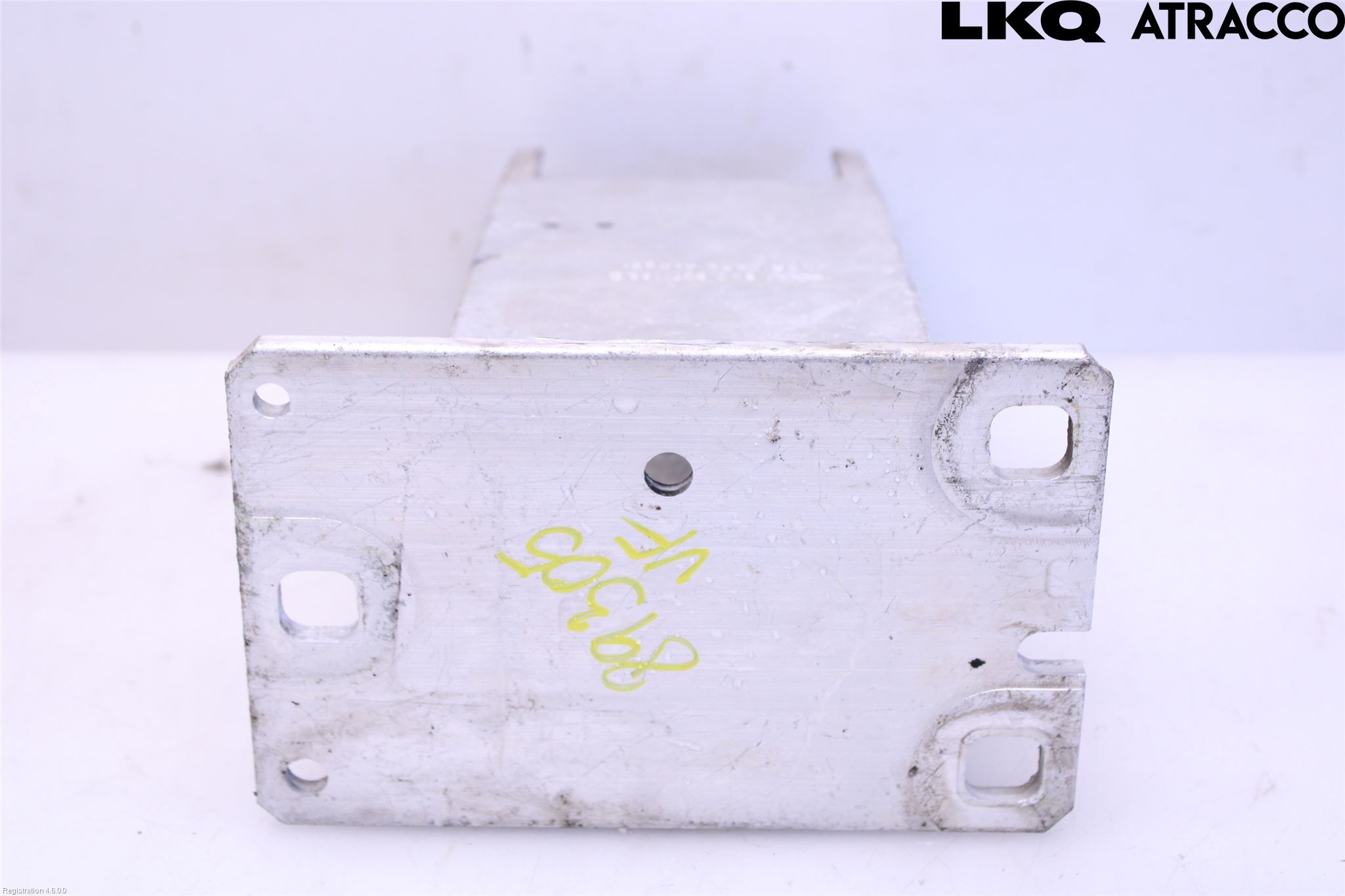 Audi A4/S4 08-11 Stötfångarbärjärn Fram