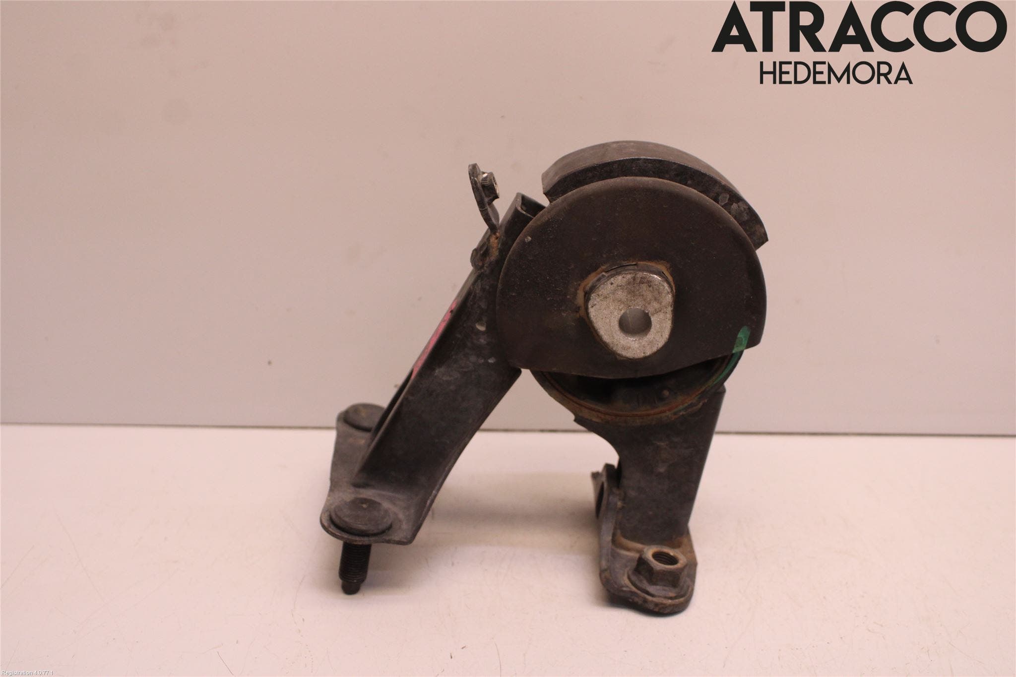 Toyota AVENSIS 16-18 Motorfäste