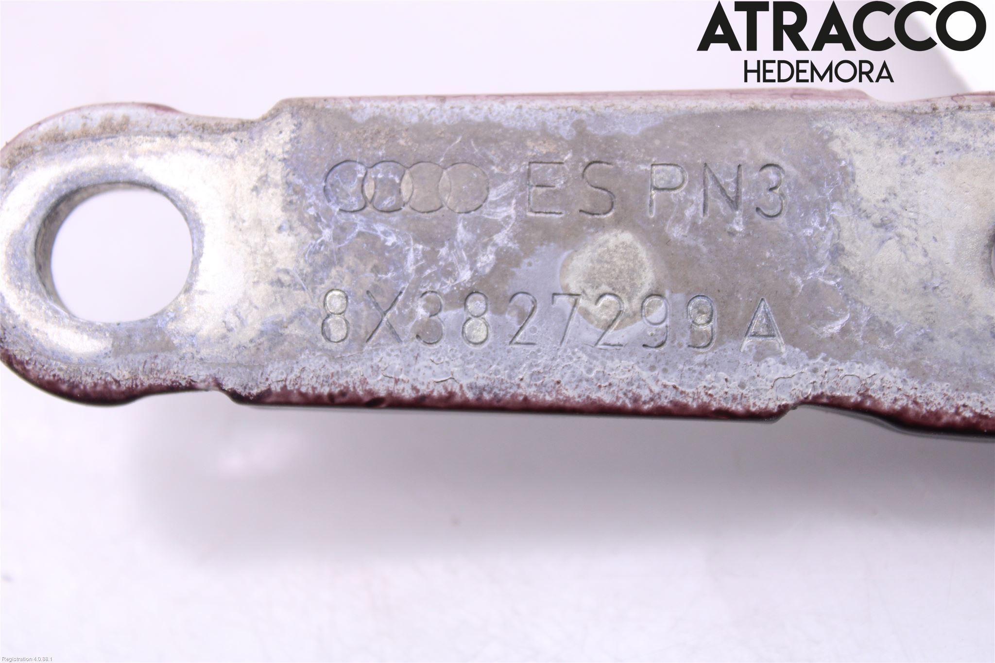 Audi A1/S1 11-18 Bakluckegångjärn Vä