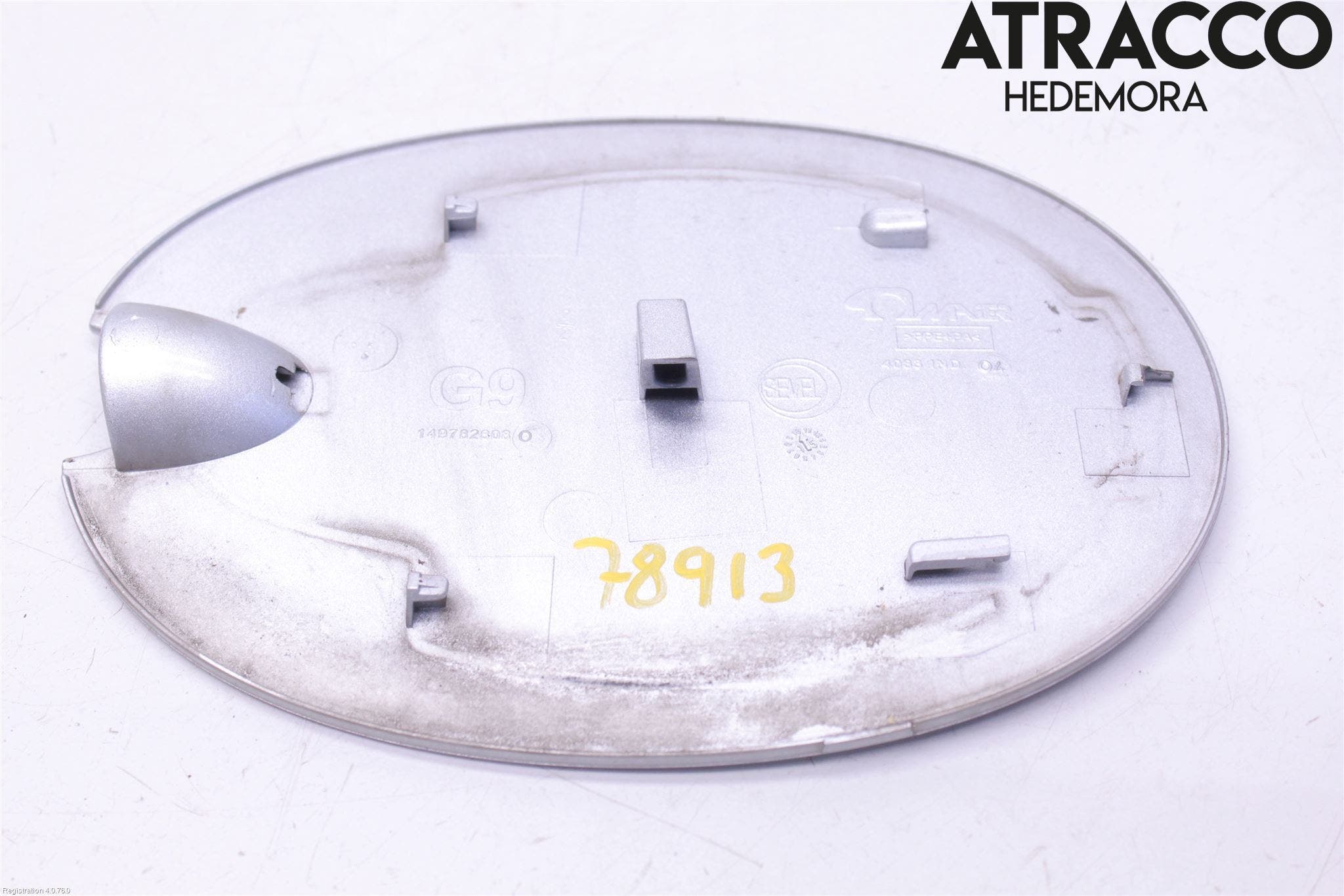 Peugeot EXPERT 15-16 Tanklucka