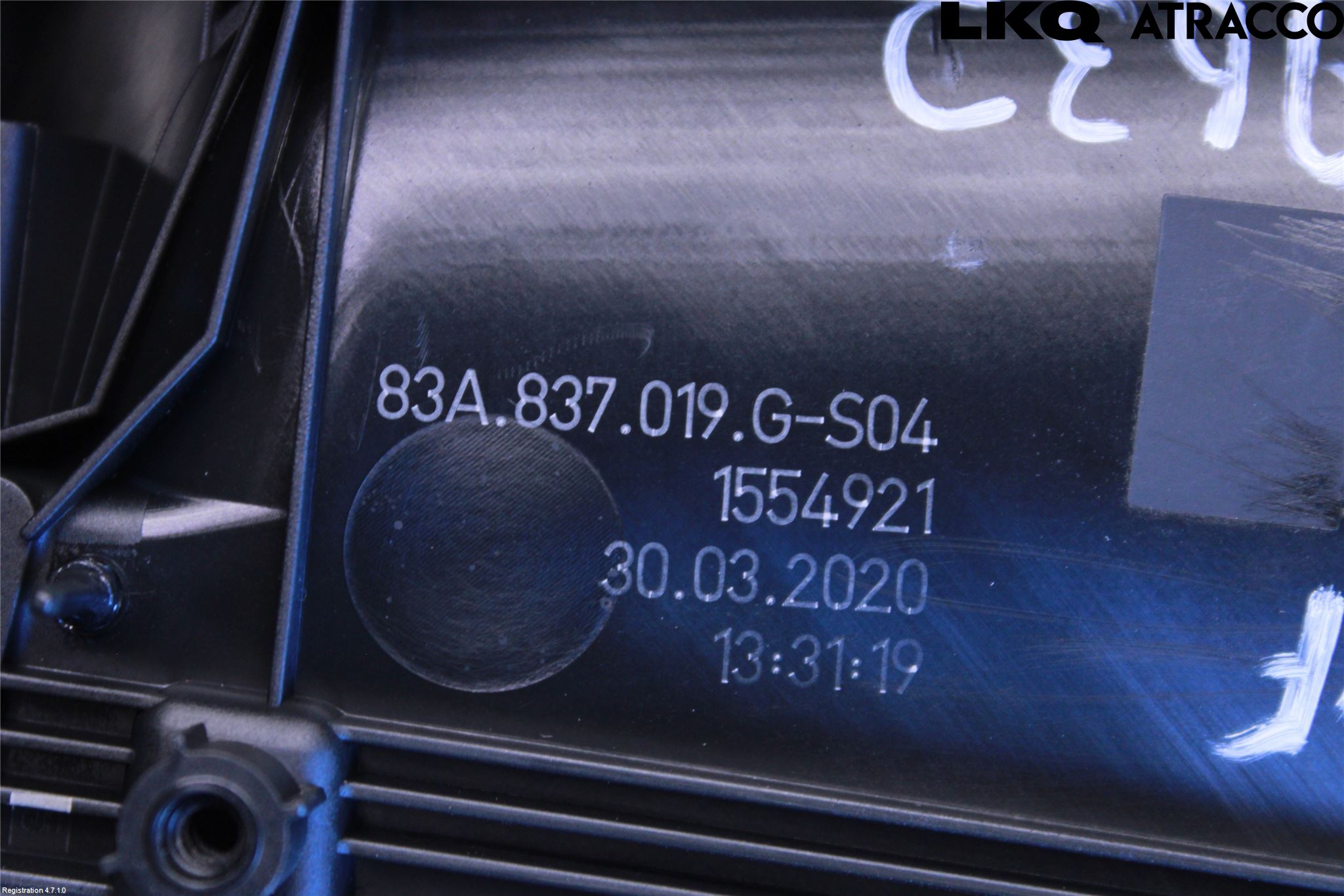 Audi Q3 F3 19- Dörrhandtag Inre Vä