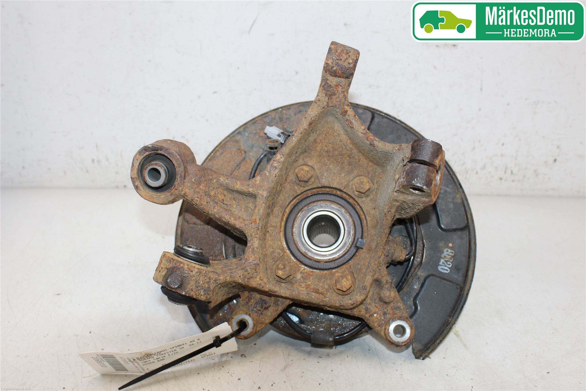 Subaru FORESTER SH  08-13 Hjullagerhus-Spindel Hö B
