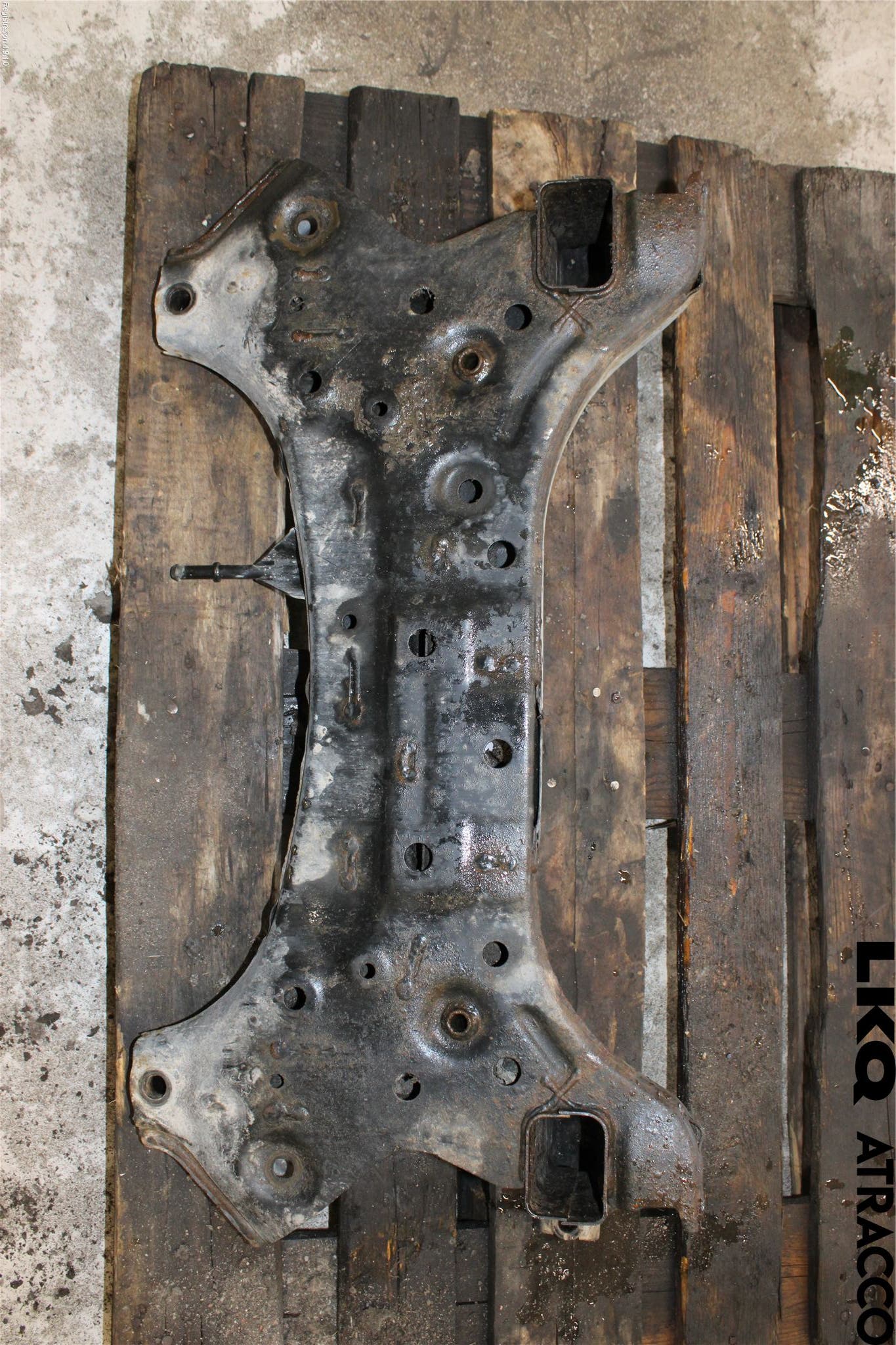 Kia RIO 17- Framvagnsbalk