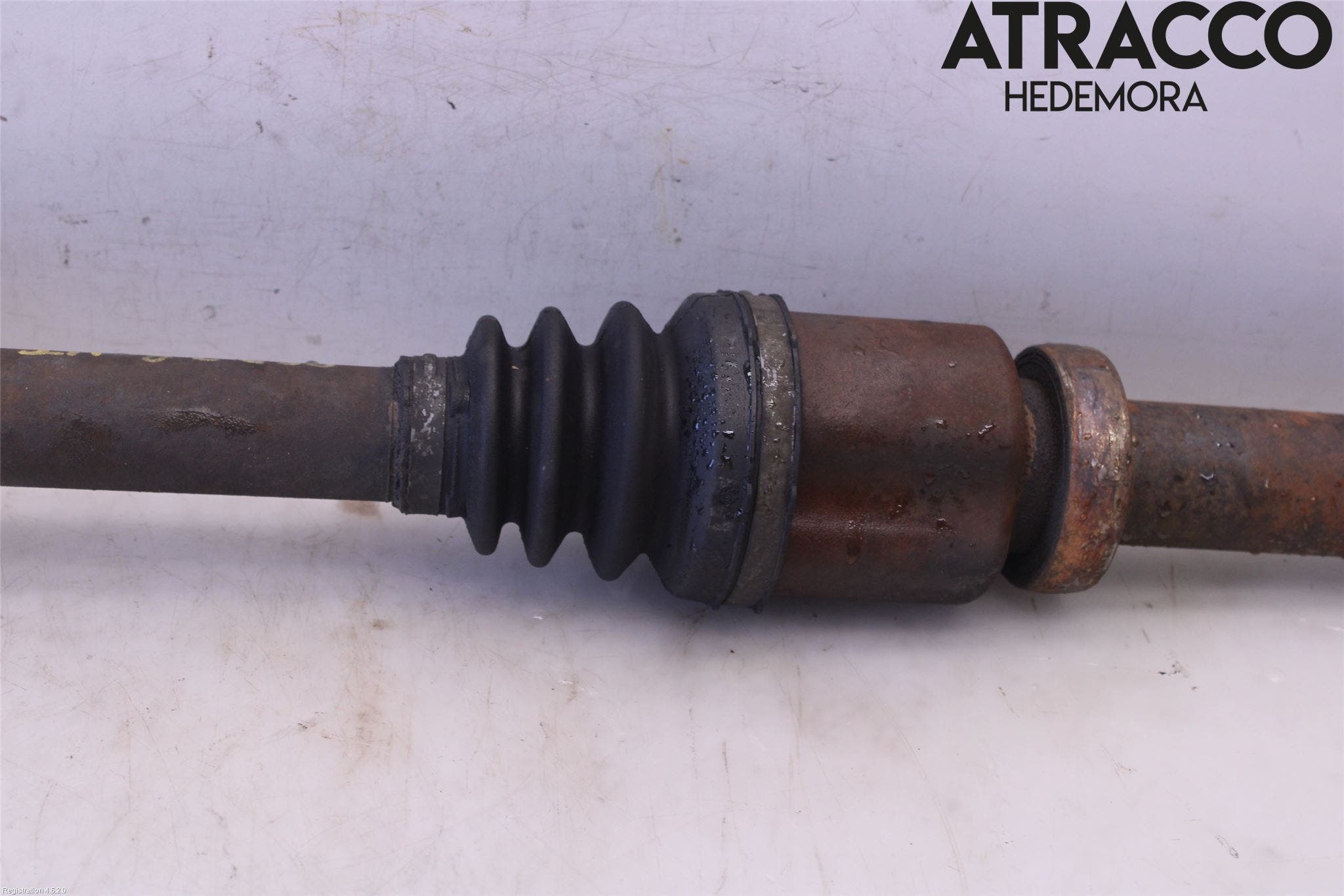 Ford FOCUS 11-14 Drivaxel Fram Höger