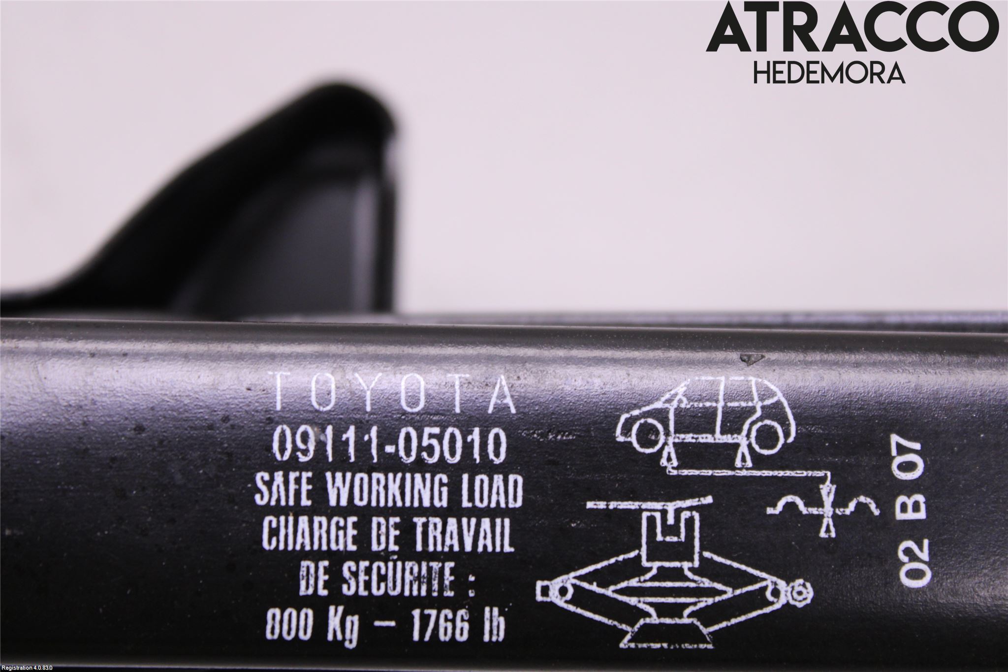 Toyota AVENSIS 07-08 Domkraft