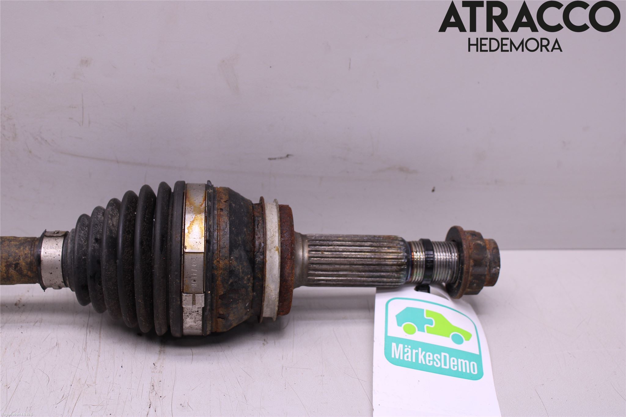 Toyota RAV4 19- Drivaxel Bak Höger