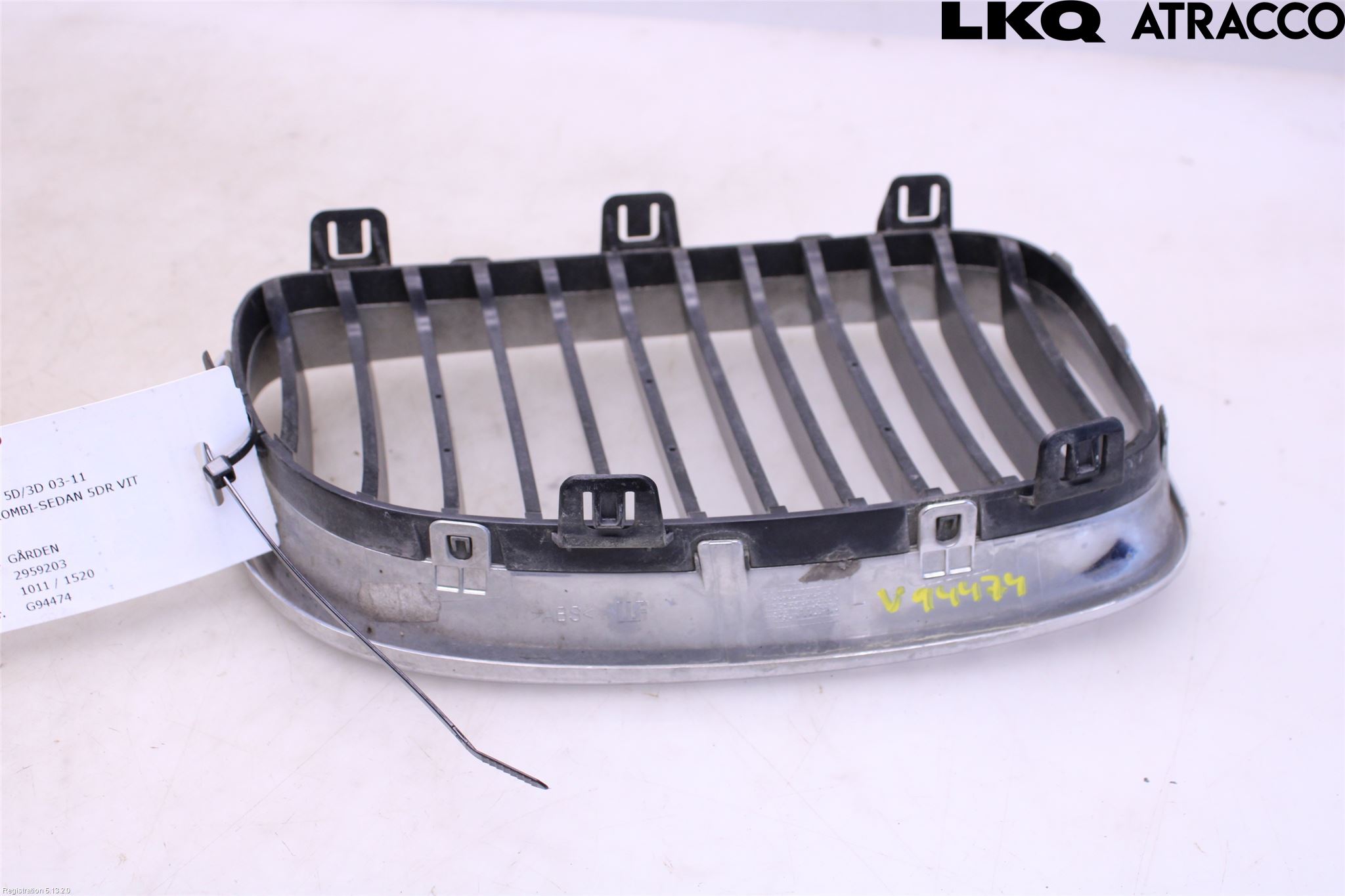 BMW 1 E87/81 5D/3D 03-11 Grilldel Vänster
