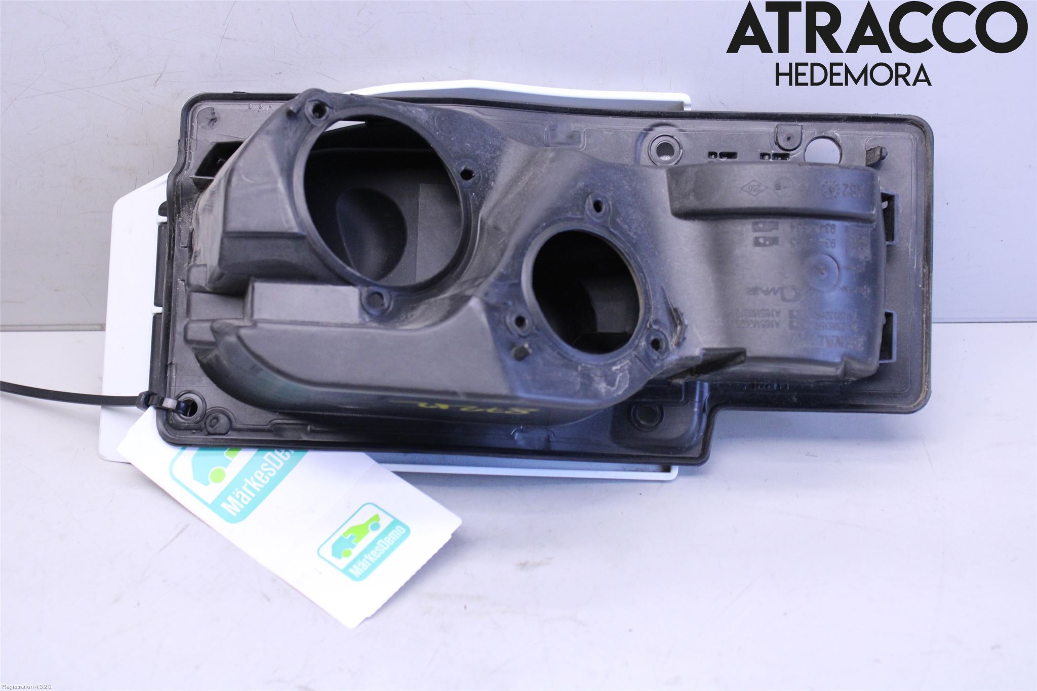 Renault TRAFIC/E-TECH 15- Tanklucka