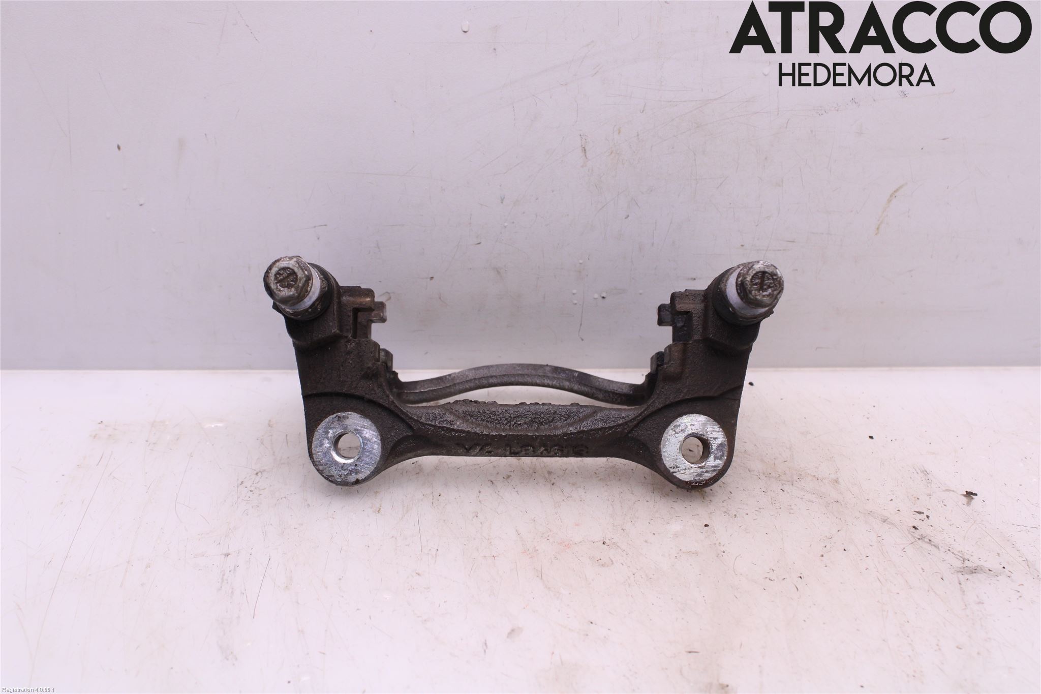 Toyota COROLLA 19- Bromsokshållare