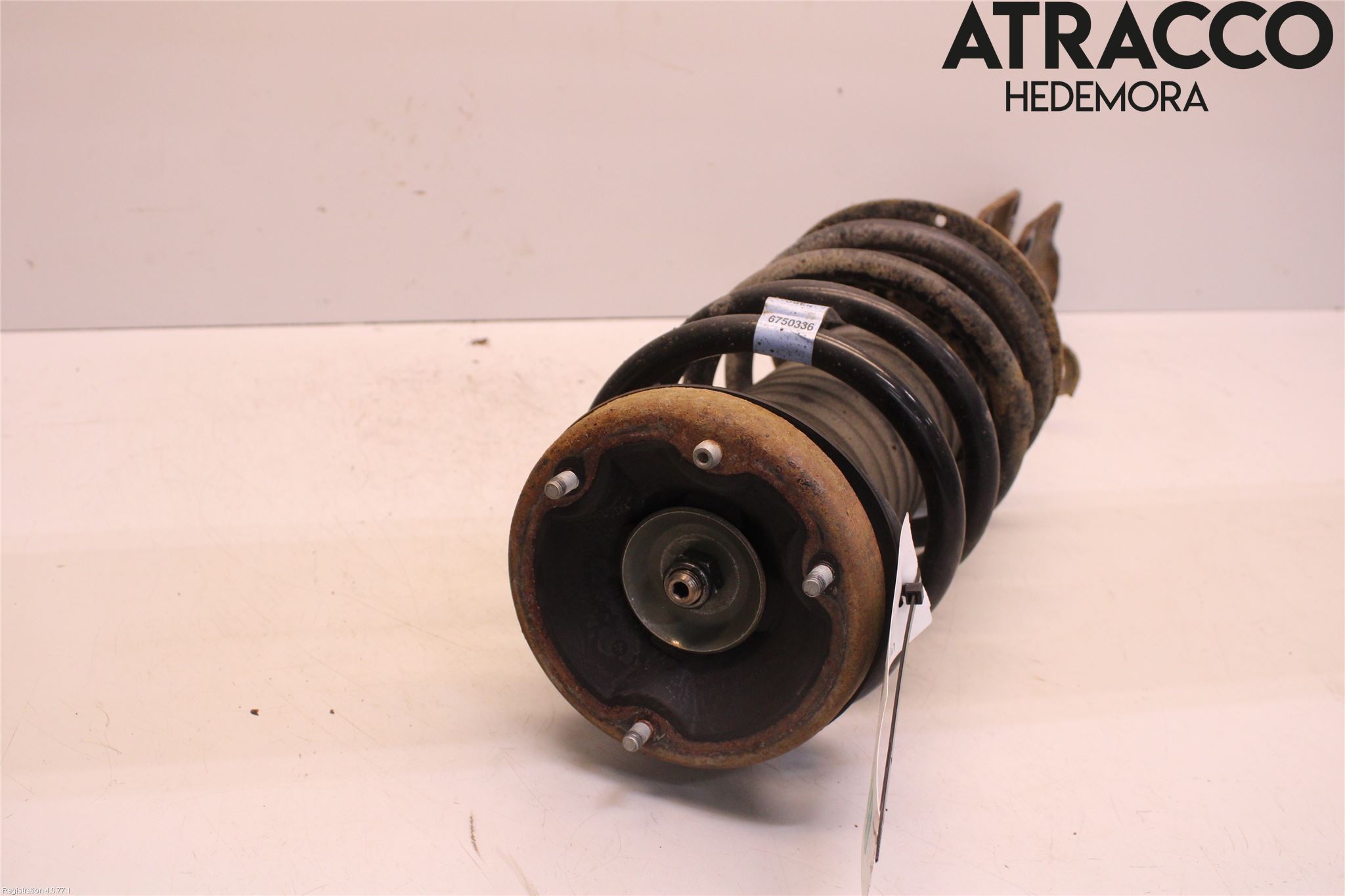 BMW X5 E53     99-06 Fjäderben Fram Höger