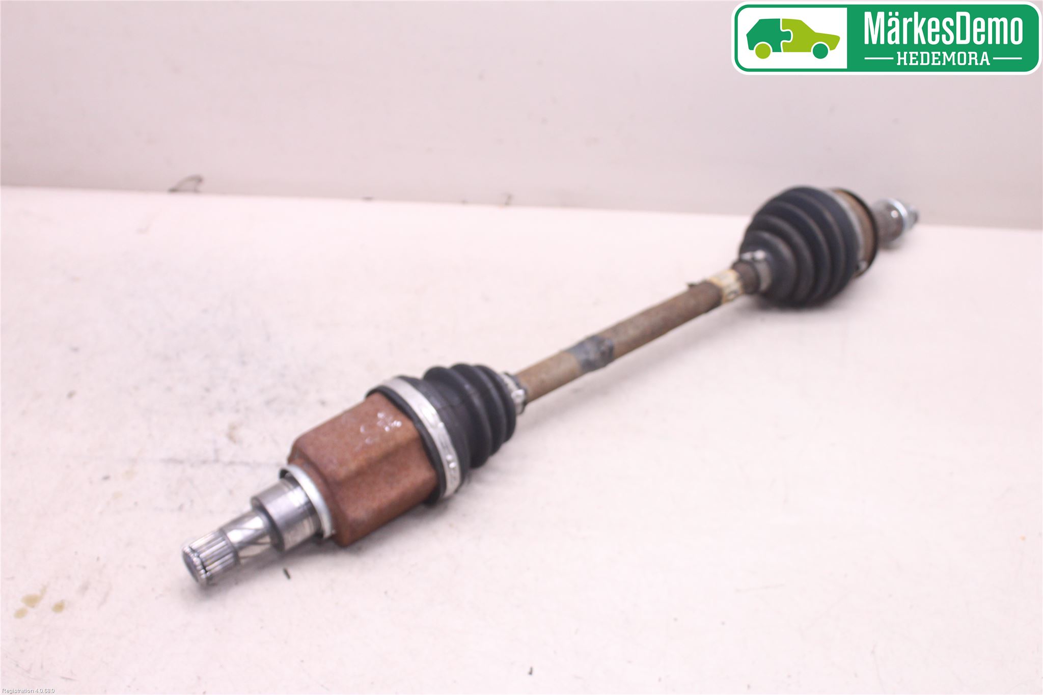 Nissan QASHQAI 14-17 Drivaxel Fram Vänster