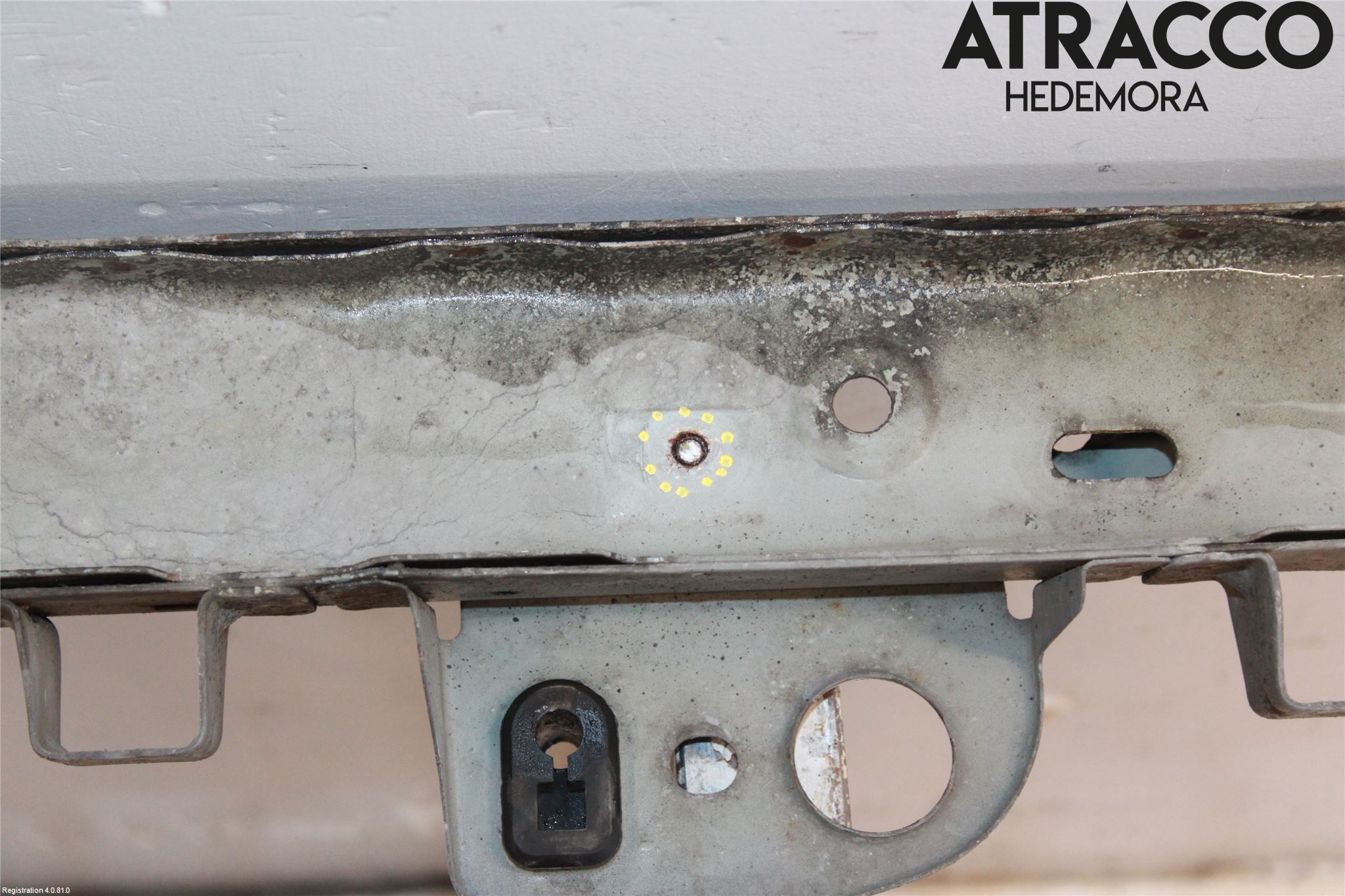 Nissan PULSAR Kylarfäste-Ram-Balk