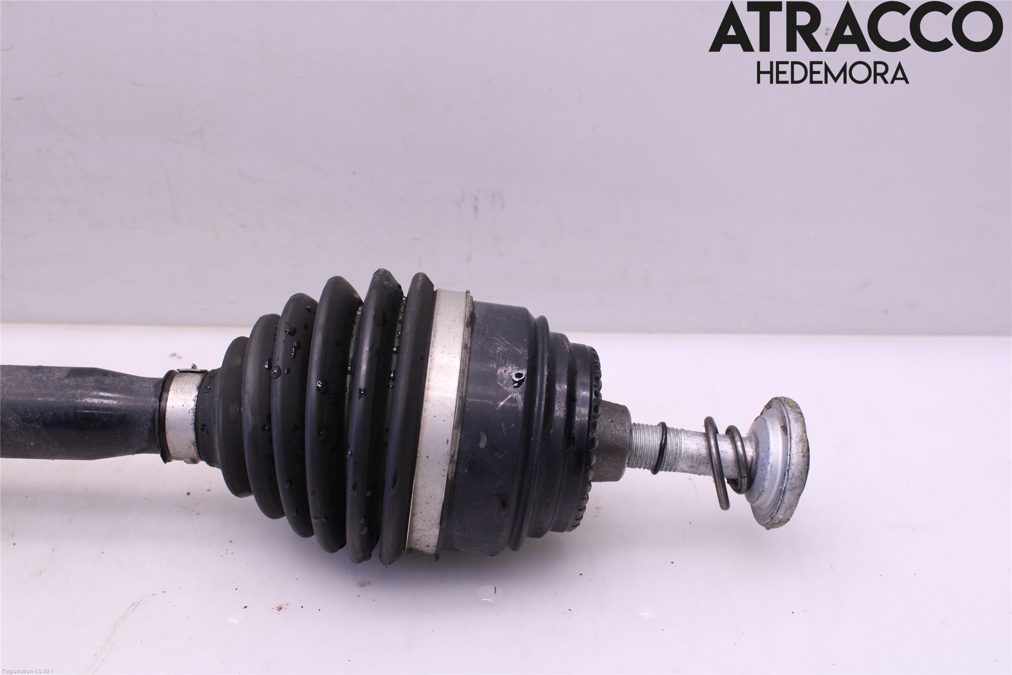 BMW X4 G02 18- Drivaxel Fram Vänster