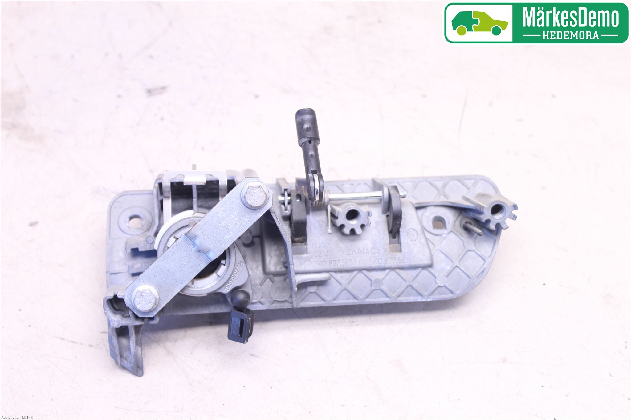 Volkswagen VW CADDY      04-10 Bakluckehandtag