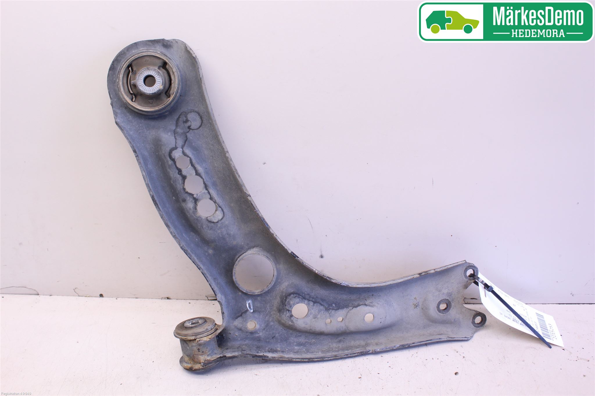 Audi A3/S3 8V 13-20 Bärarm Fram Undre Hö