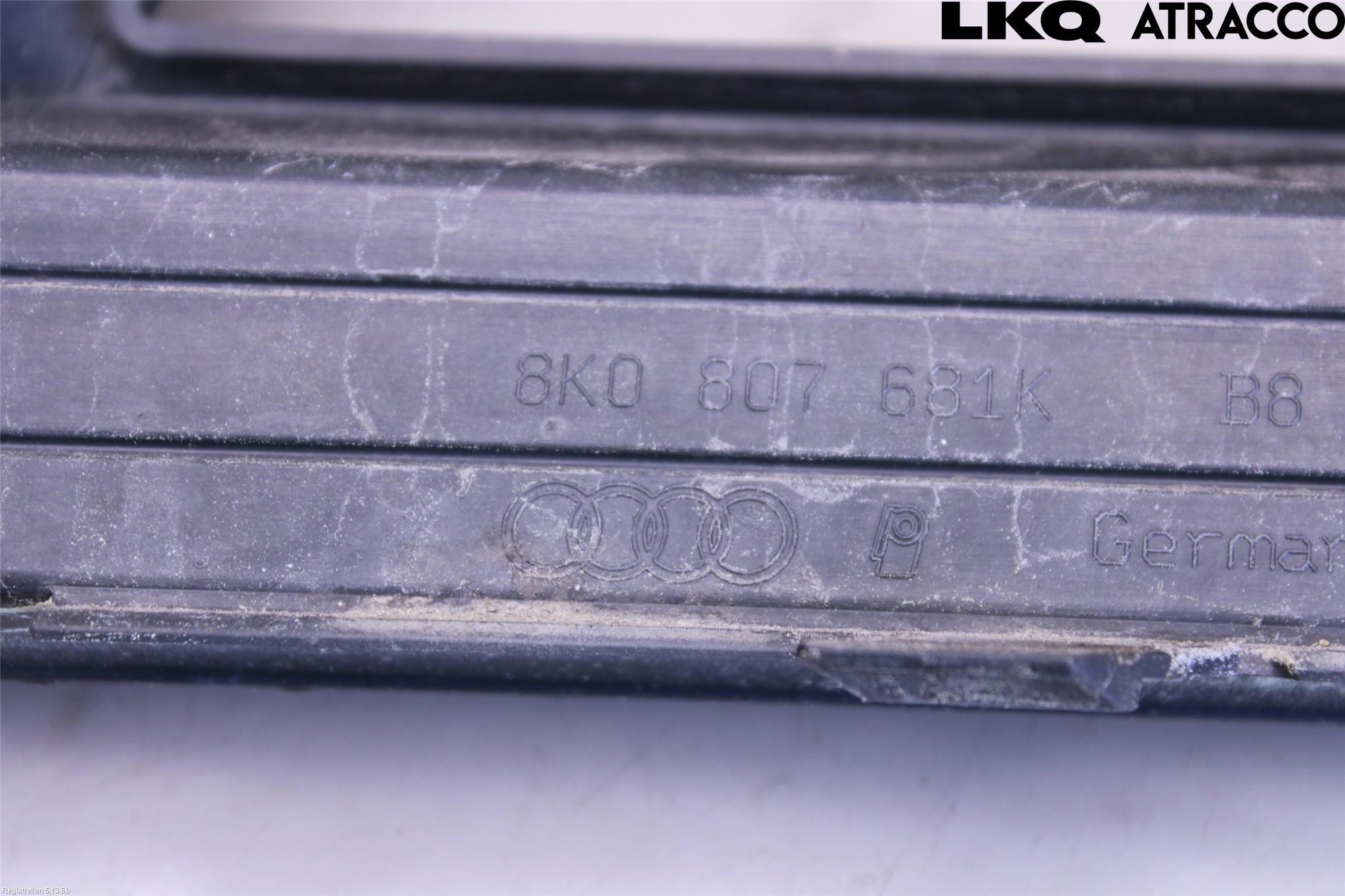 Audi A4 12-15 Dimljussarg Fram