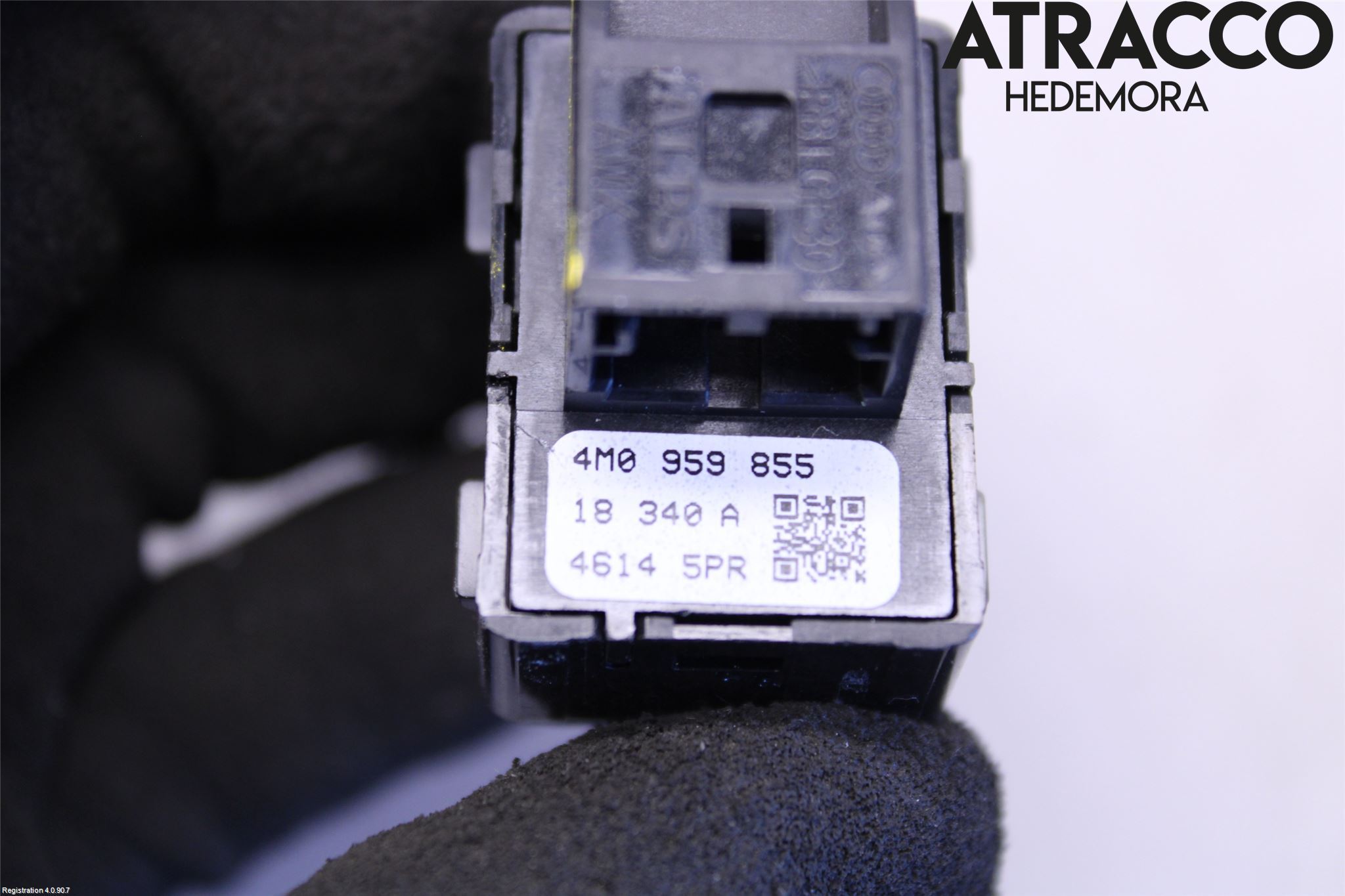 Audi A4/S4 B9 20- Strömställare Elhiss