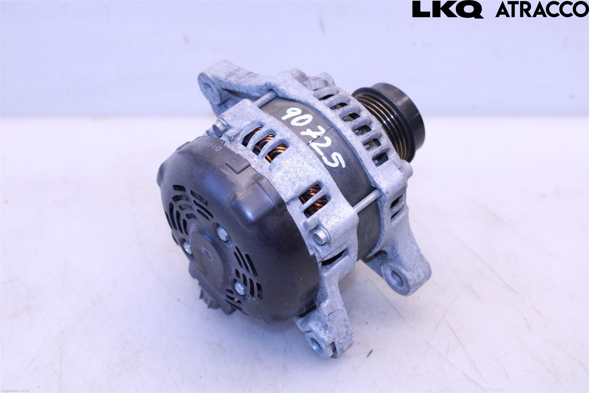 Toyota AVENSIS 09-15 Generator