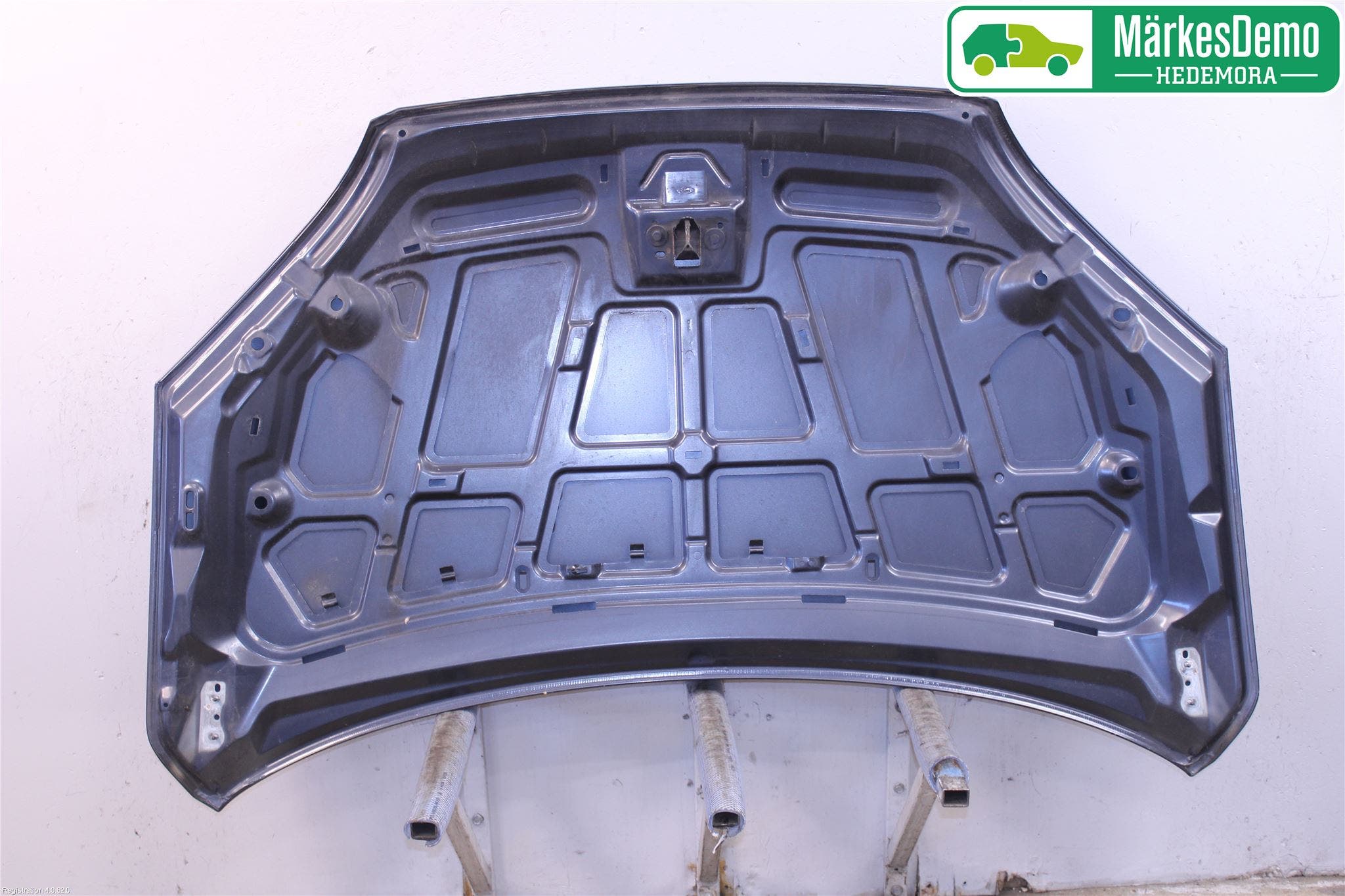 Ford FOCUS 04-07 Huv Fram