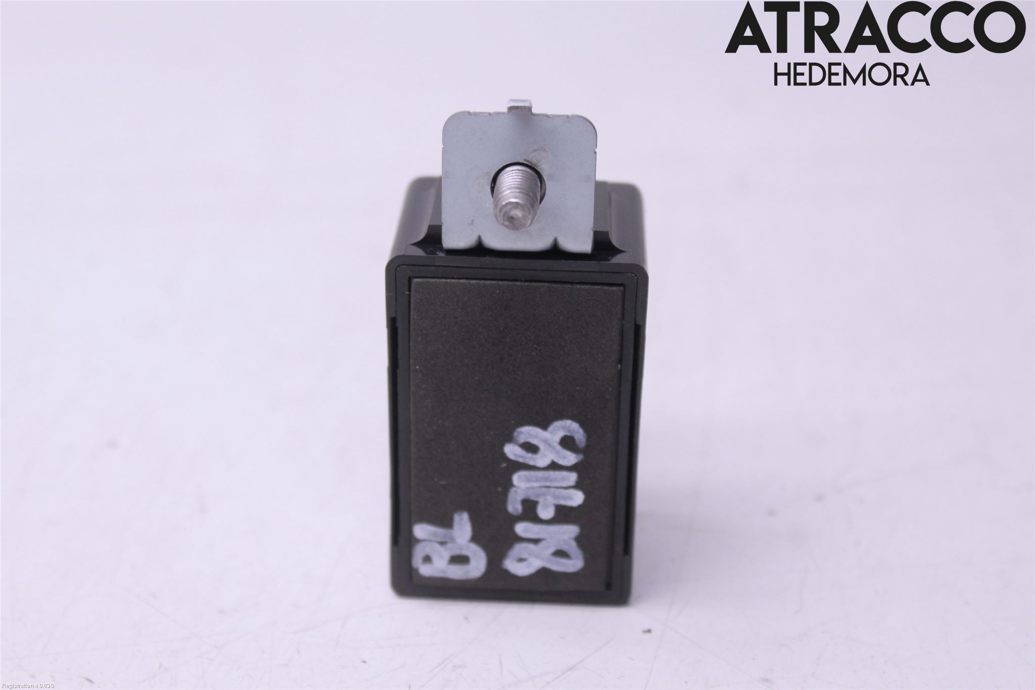 Hyundai i40 16-18 Parkeringshjälp Backsensor