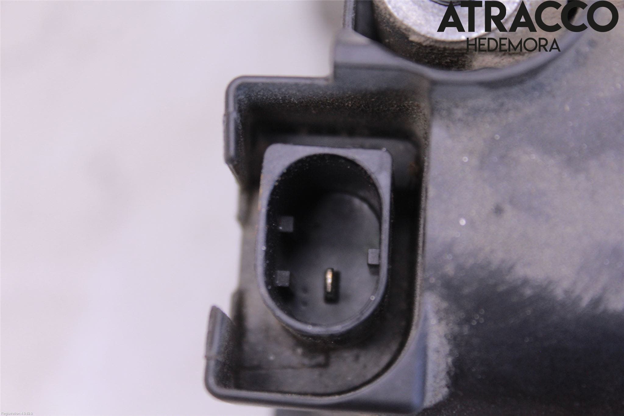 Toyota AVENSIS 09-15 Generator