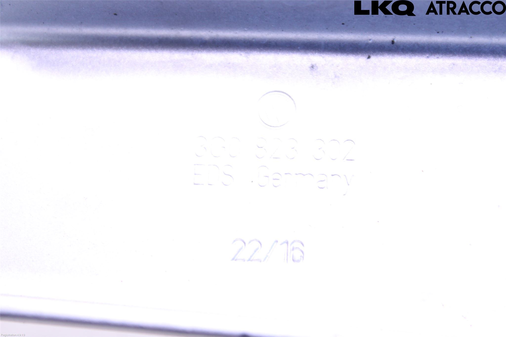 Volkswagen VW PASSAT 15-19 Huvgångjärn