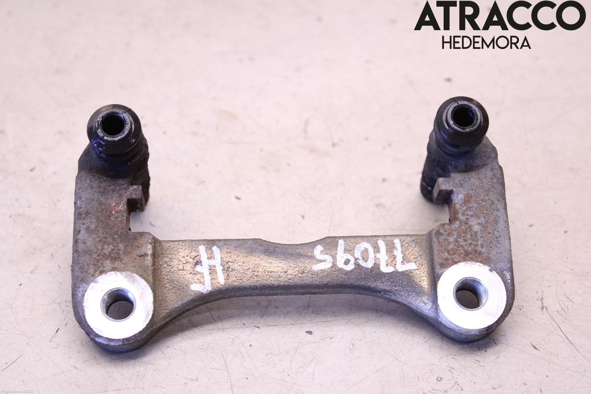 Mitsubishi SPACE STAR 13- Bromsokshållare