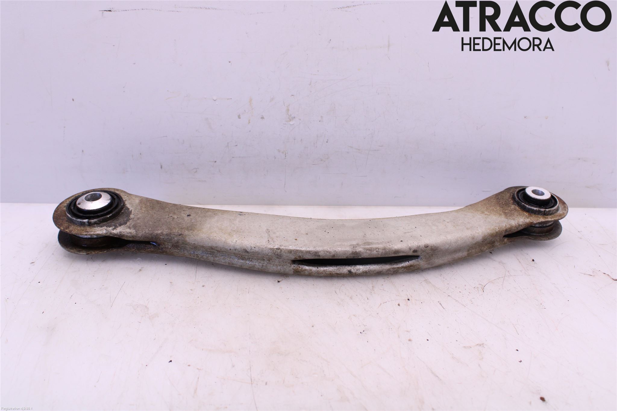 Audi A6 F2/C8 19- Bärarm Bak Övre Höger