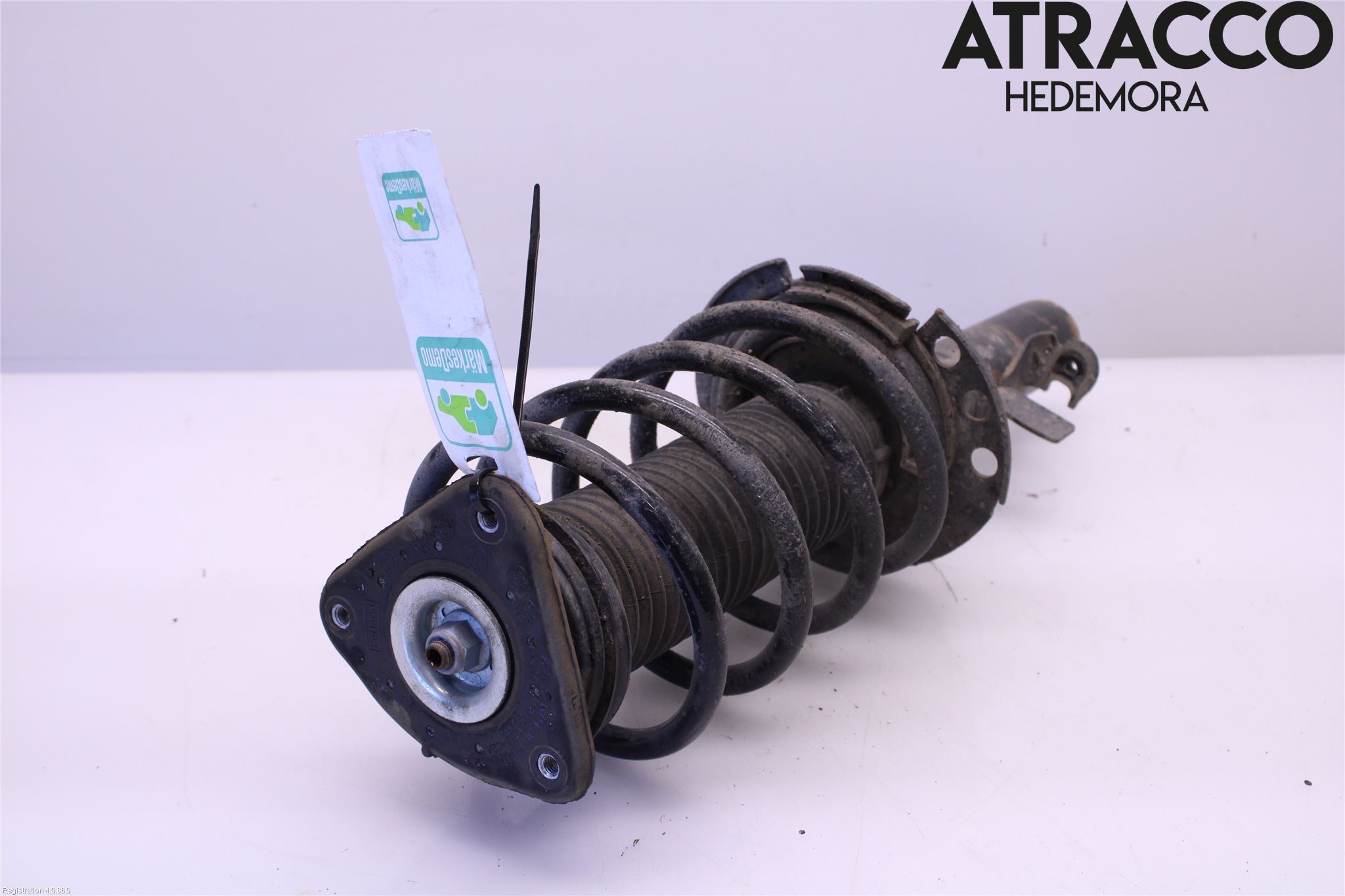 Ford FOCUS 15-18 Fjäderben Fram Vänster