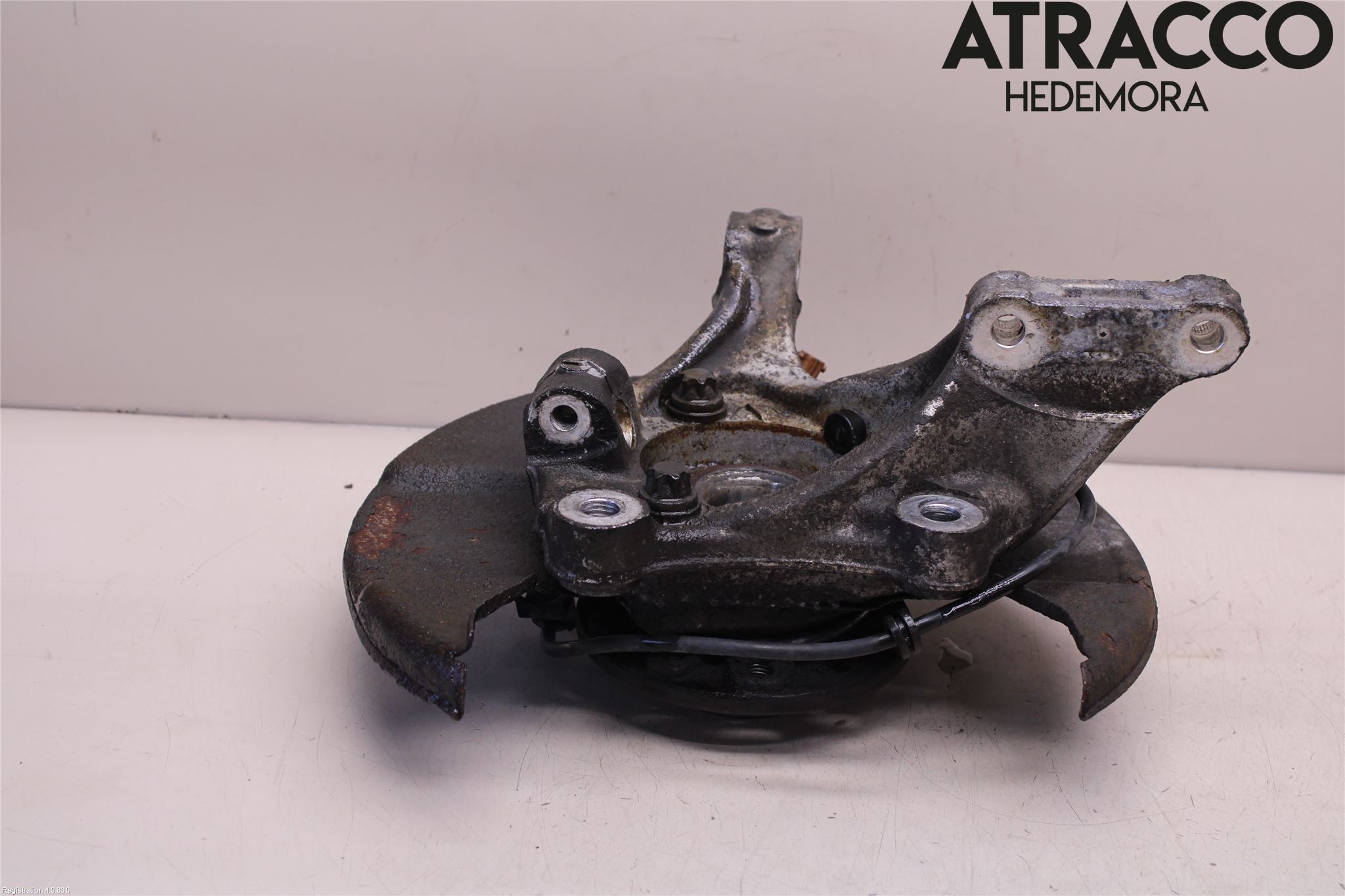 Saab 9-5     06-10 Styrspindel Lagerhus Vä