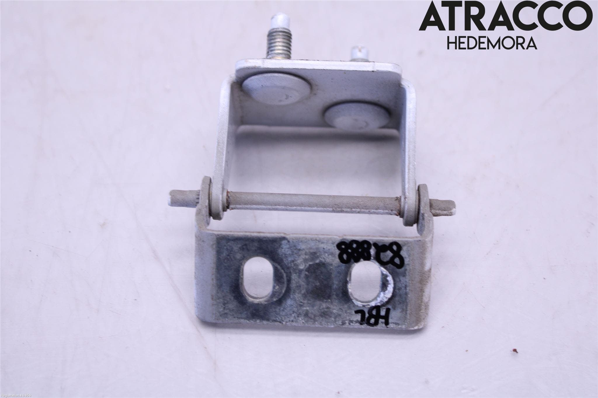 Ford FOCUS 11-14 Bakluckegångjärn Hö