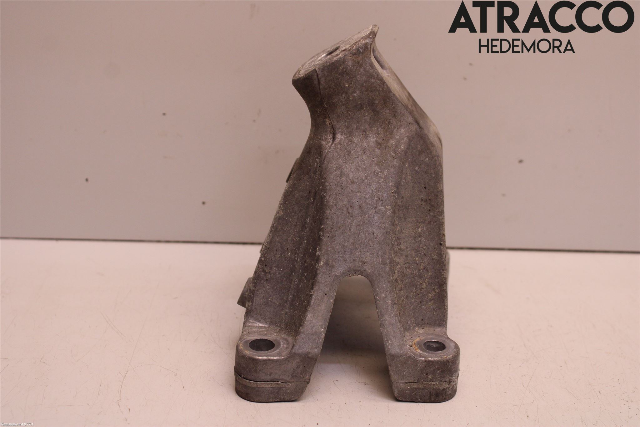 Audi A4 12-15 Motorfäste