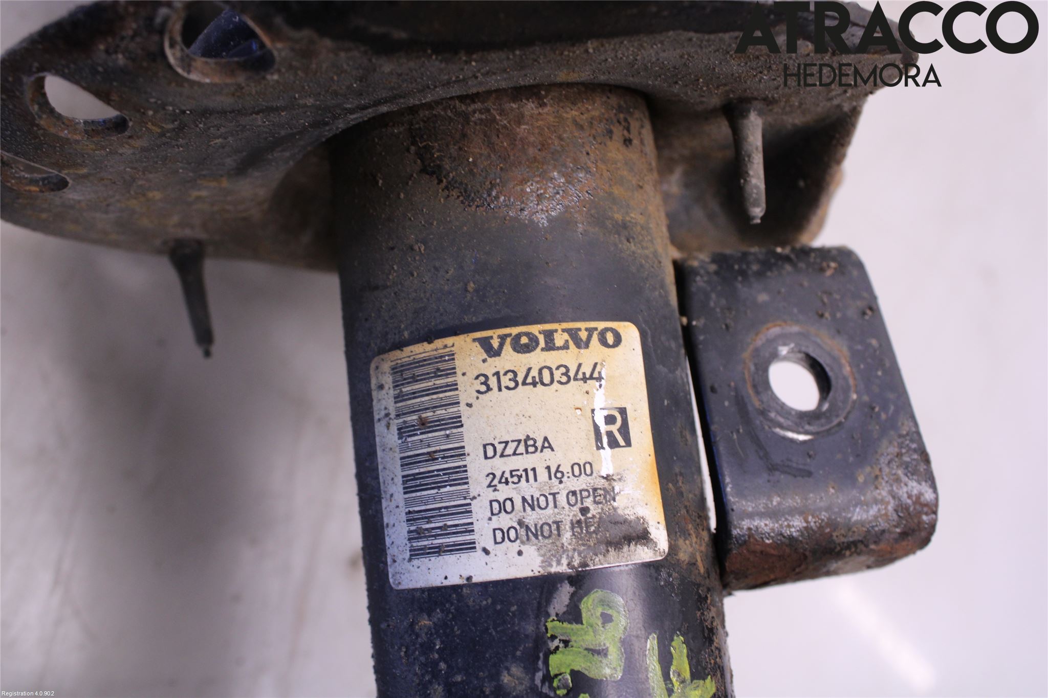 Volvo V70 08-13 Fjäderben Fram Höger