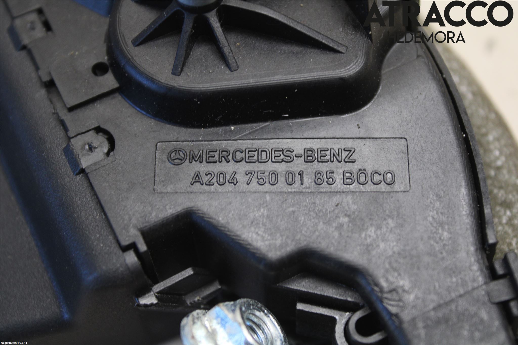 Mercedes-Benz MB E-KLASS (W212) 09-16 Låskista Baklucka