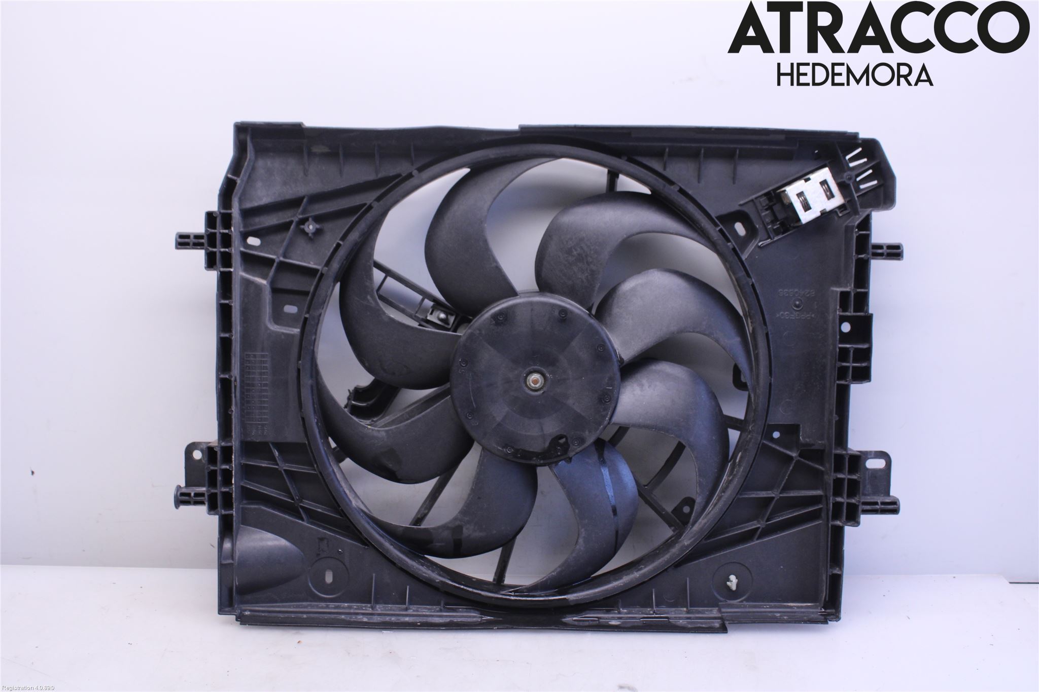 Renault CLIO IV 12-16 Kylfläkt El