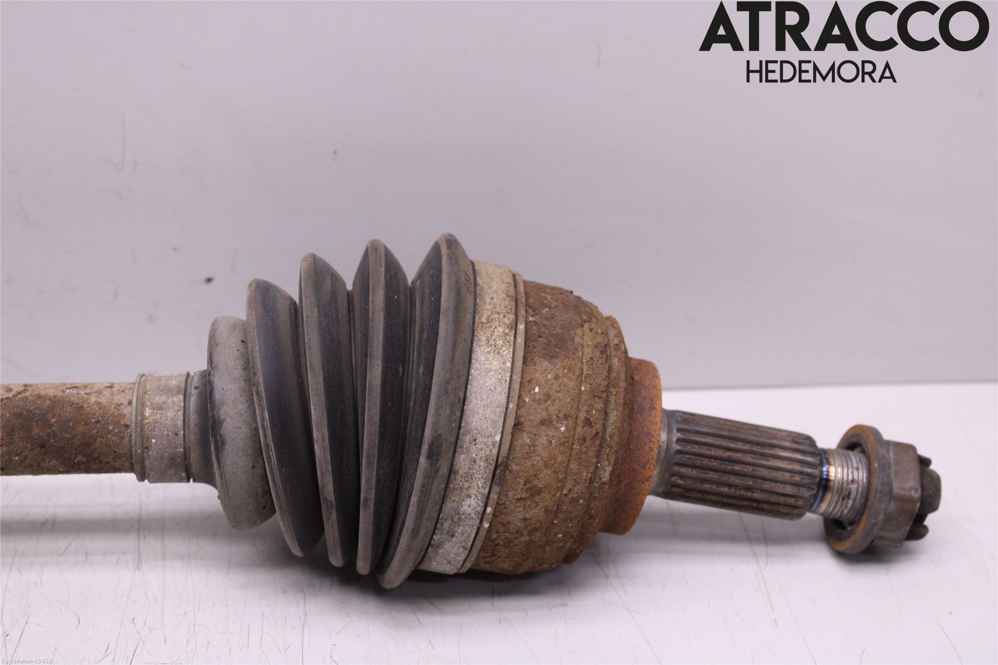 Dacia SANDERO/STEPWAY 13-20 Drivaxel Fram Höger