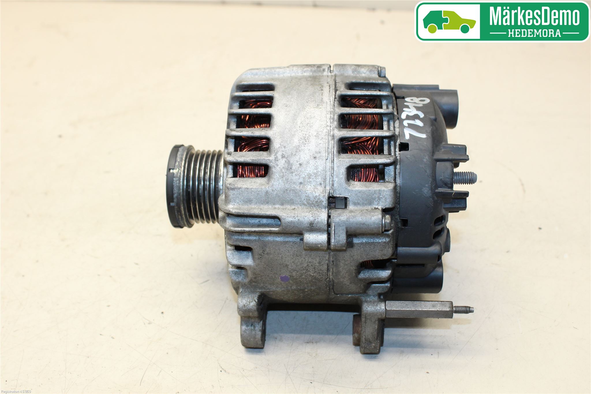 Volkswagen VW GOLF VI 09-13 Generator