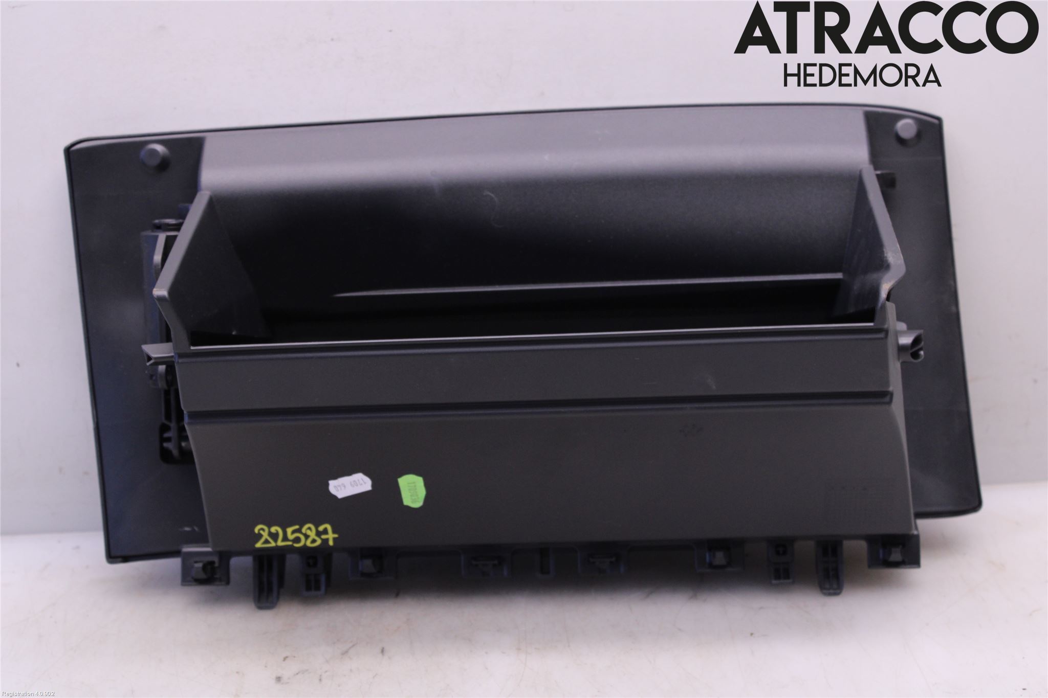 Toyota YARIS XP21 20- Handskfacklucka