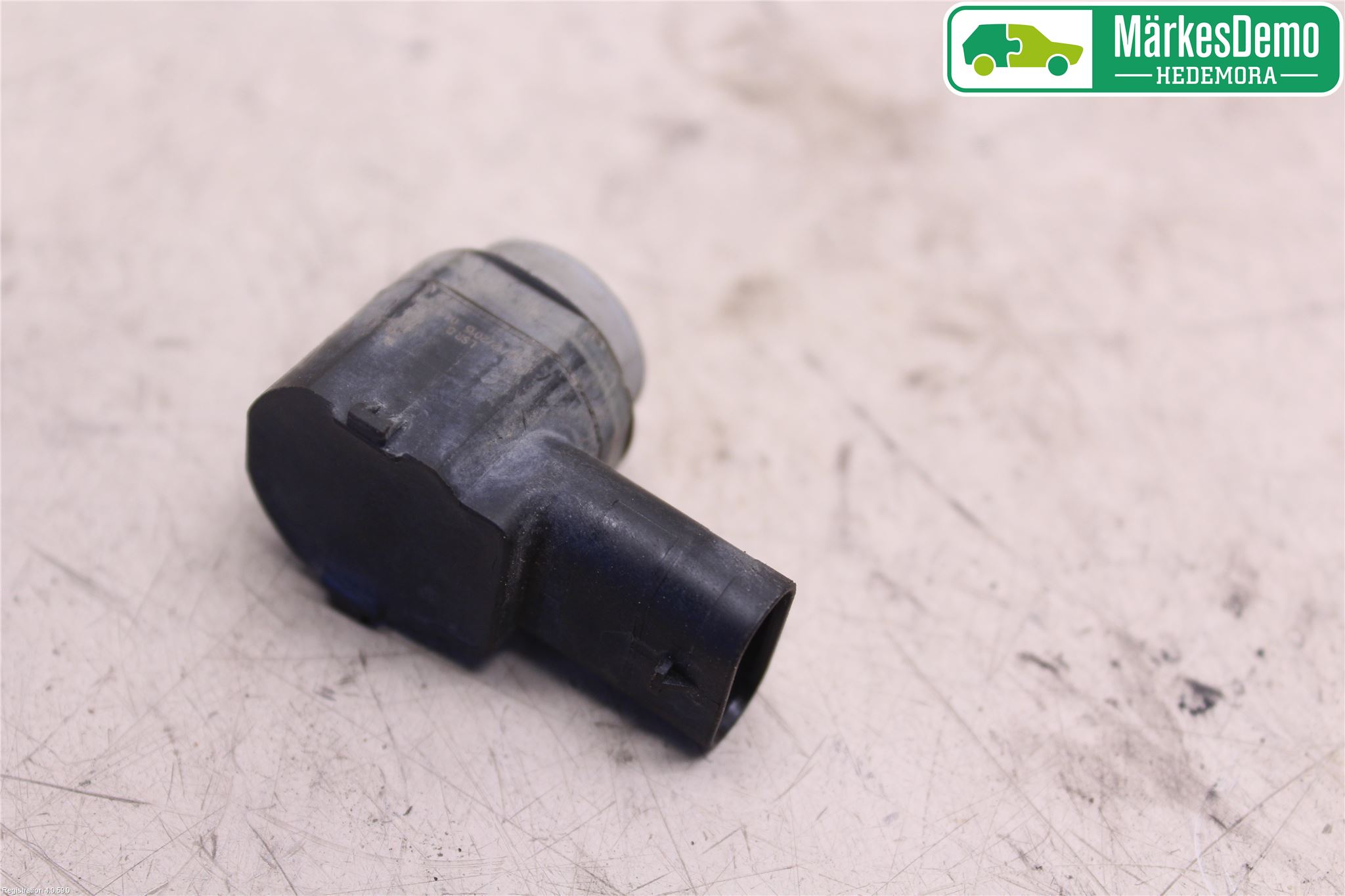 Audi A6 ALLROAD 12-18 Parkeringshjälp Frontsensor