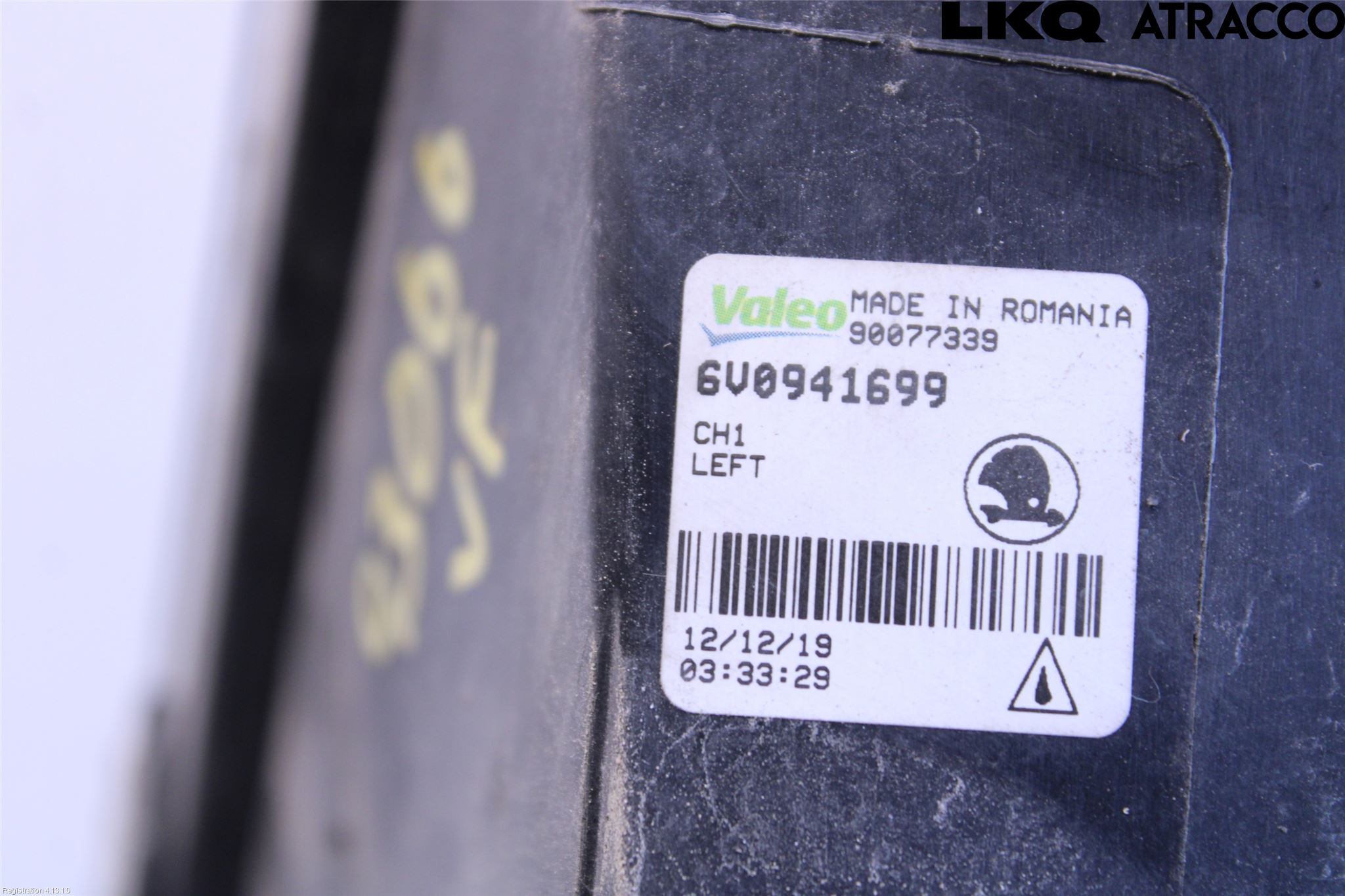 Skoda FABIA 15-21 Dimljussarg Fram