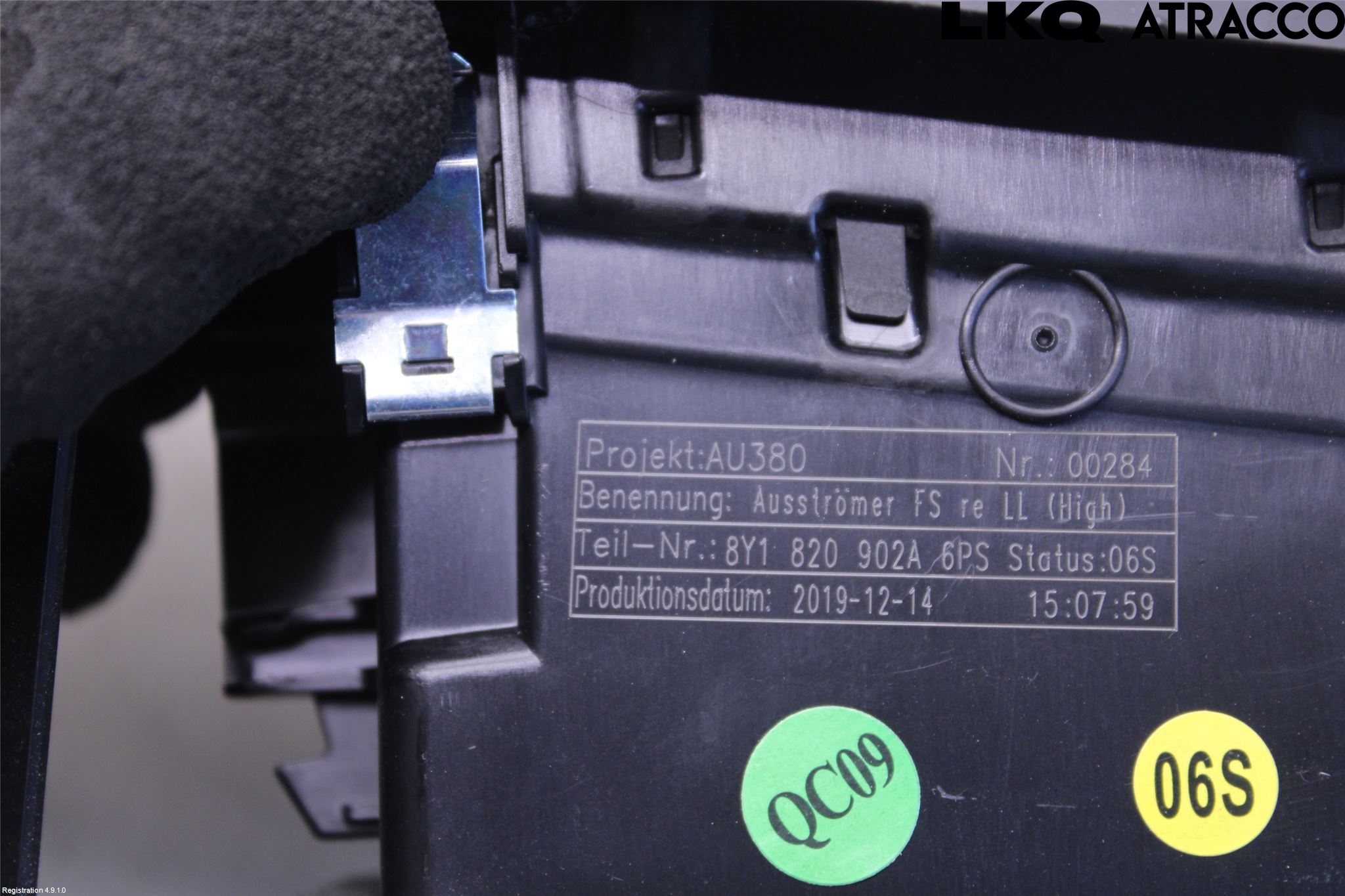 Audi A3/S3 8Y 21- Defrosterkanal-Munstycke