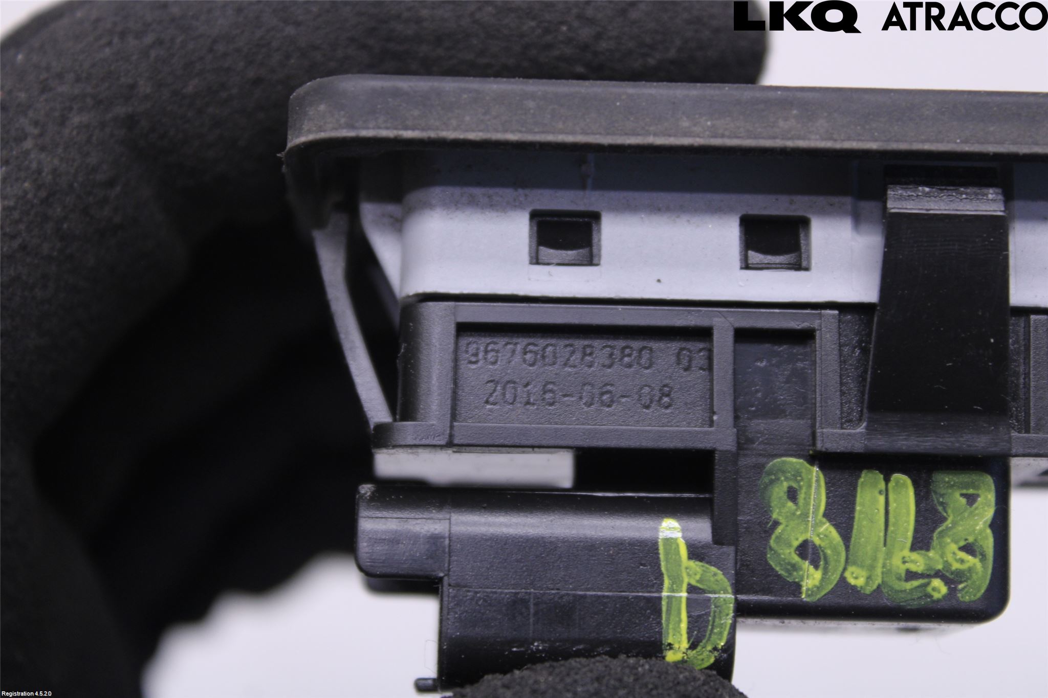 Peugeot 2008 13-20 Bakluckehandtag