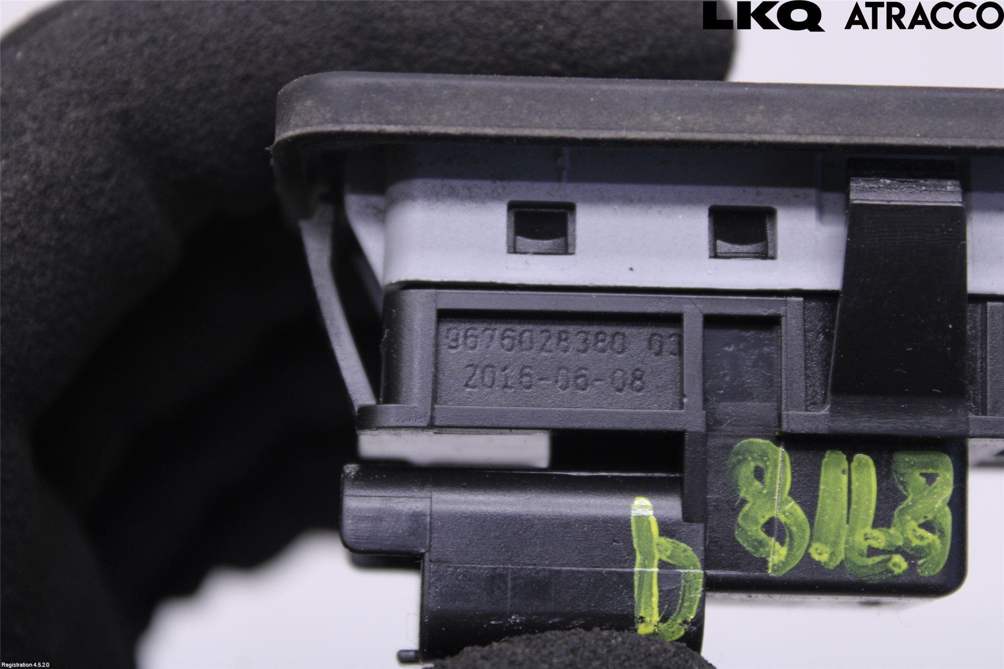 Peugeot 2008 13-20 Bakluckehandtag