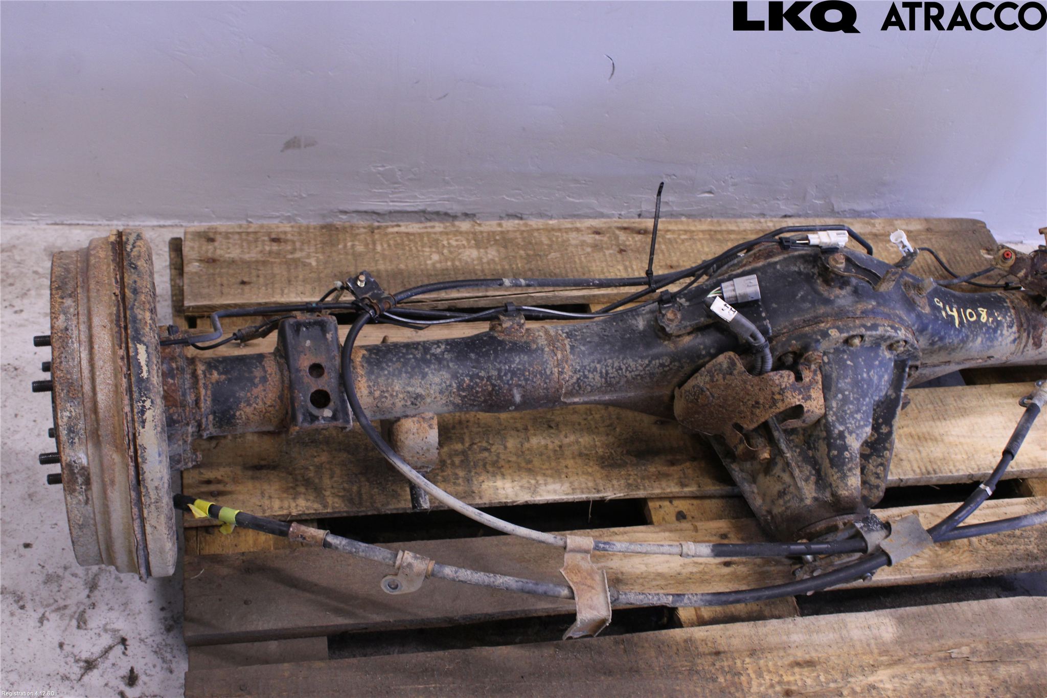 Toyota HILUX 16- Bakaxel
