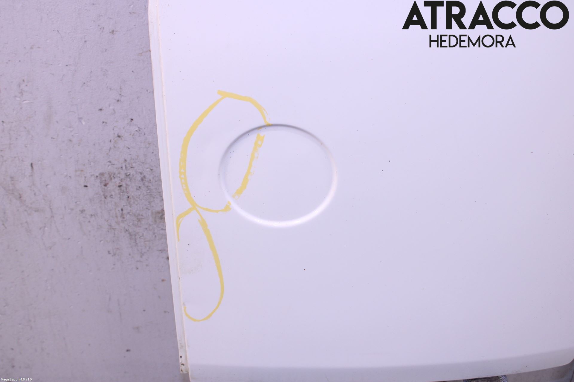 Volkswagen VW CADDY      04-10 Dörr Bak Van-Skåp Höger